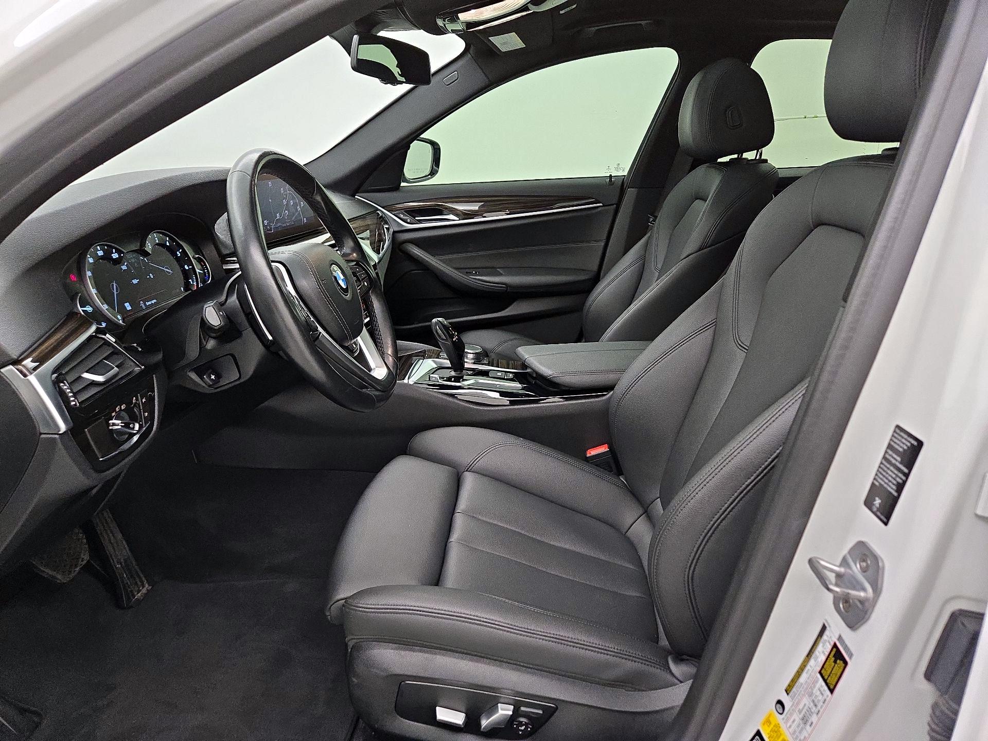 Thumbnail: 2019 BMW 5 Series - 11