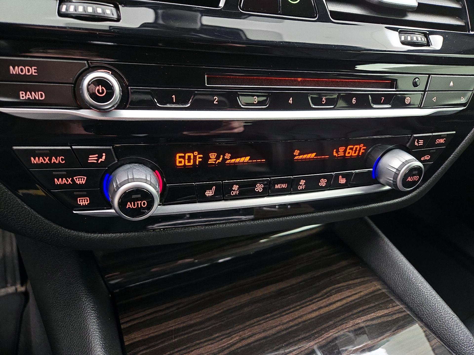 Thumbnail: 2019 BMW 5 Series - 17