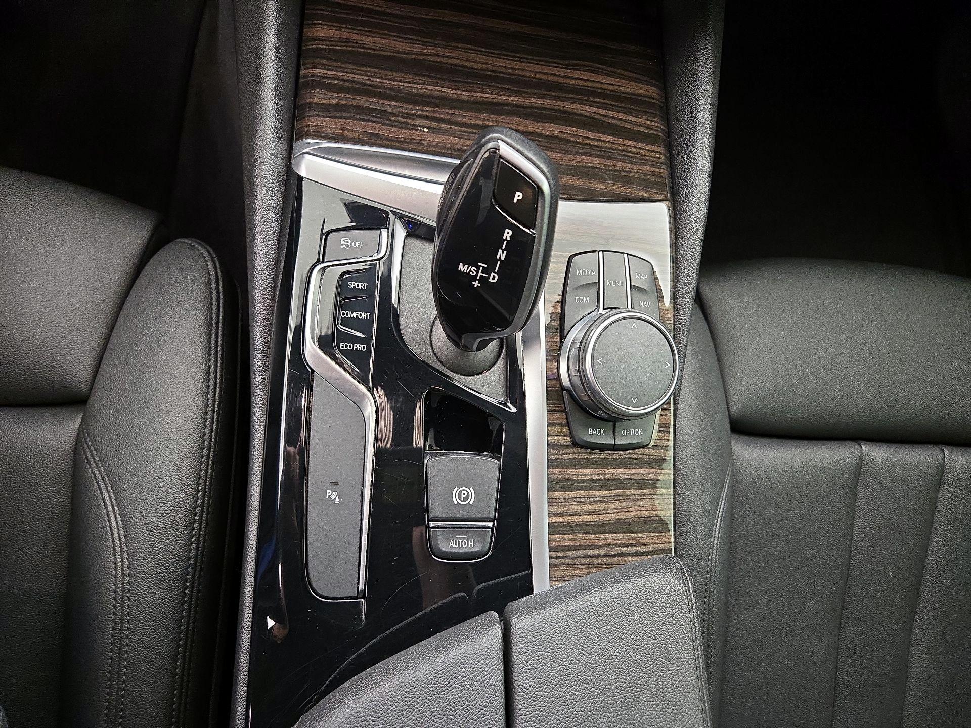 Thumbnail: 2019 BMW 5 Series - 18