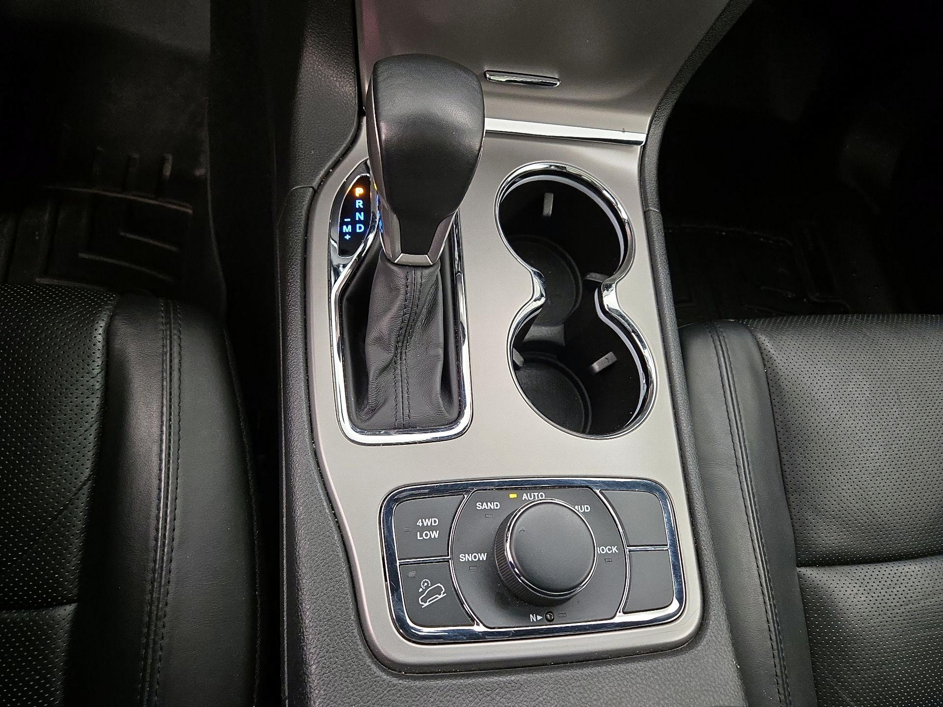 Thumbnail: 2021 Jeep Grand Cherokee - 18