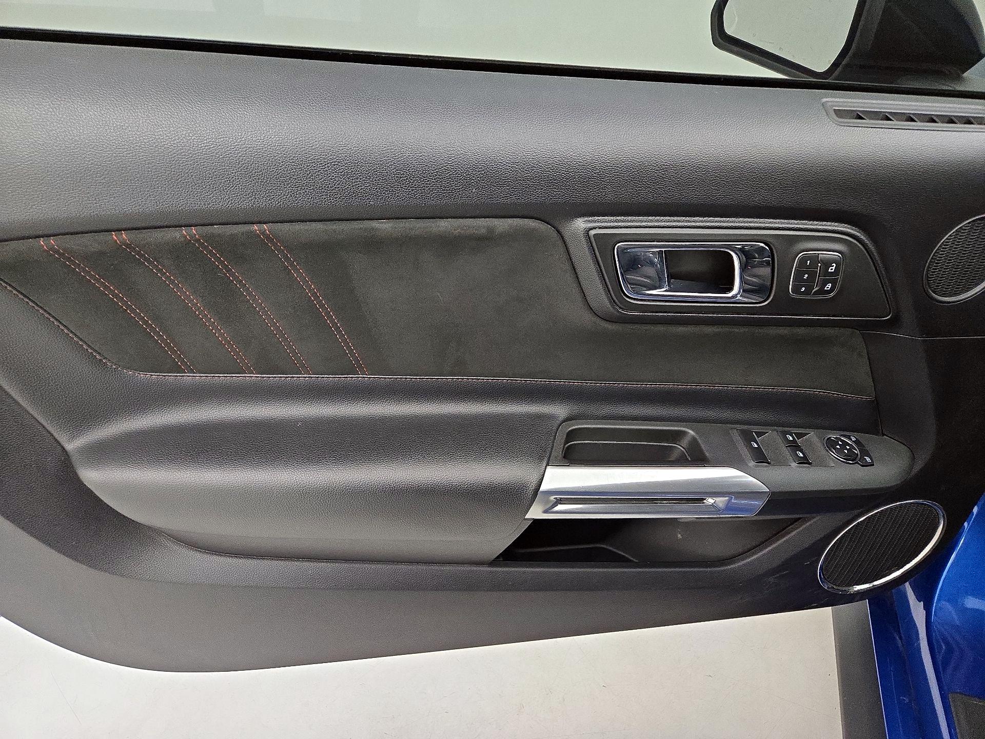 Thumbnail: 2017 Ford Mustang - 12