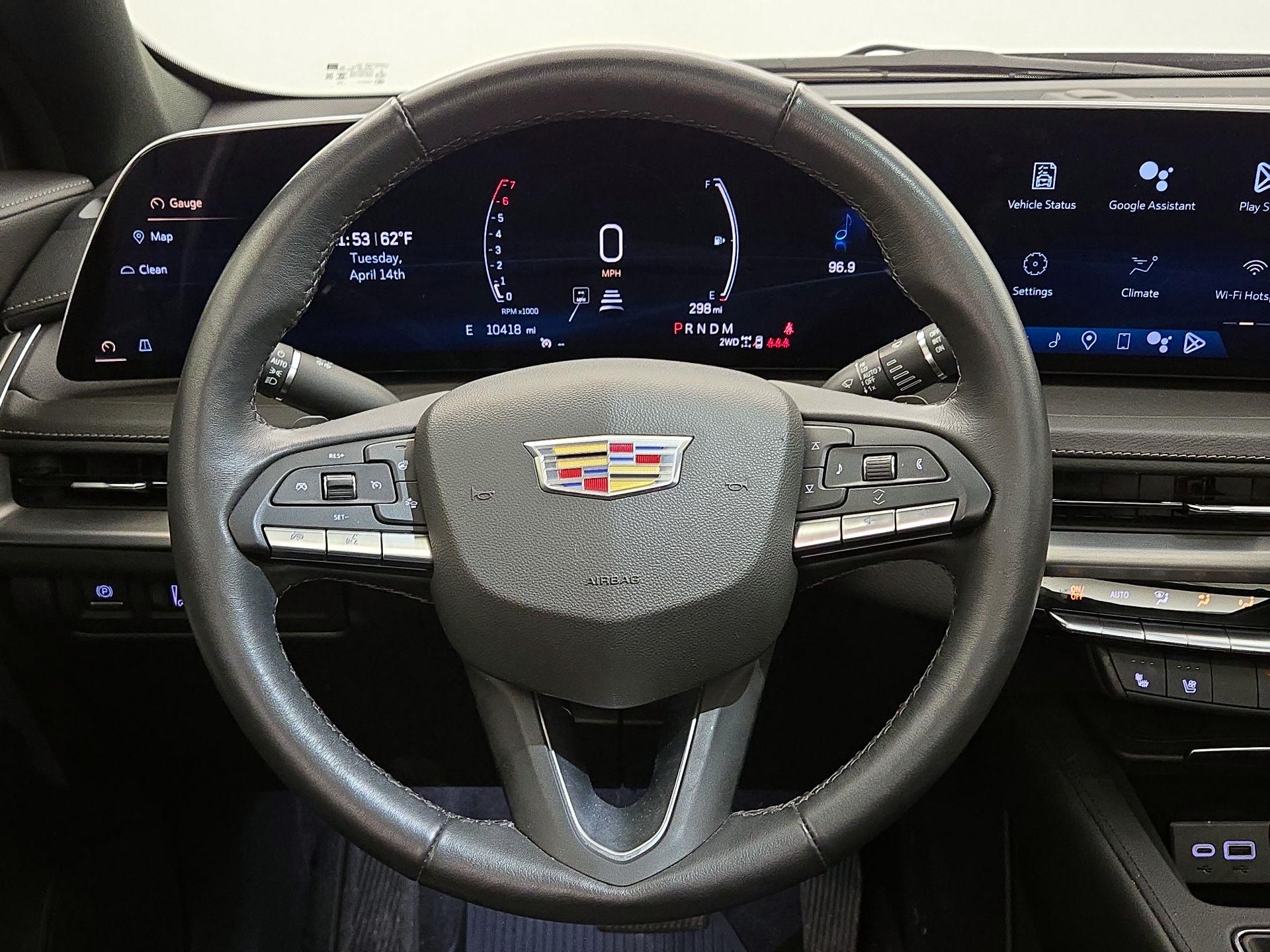 Thumbnail: 2024 Cadillac XT4 - 10