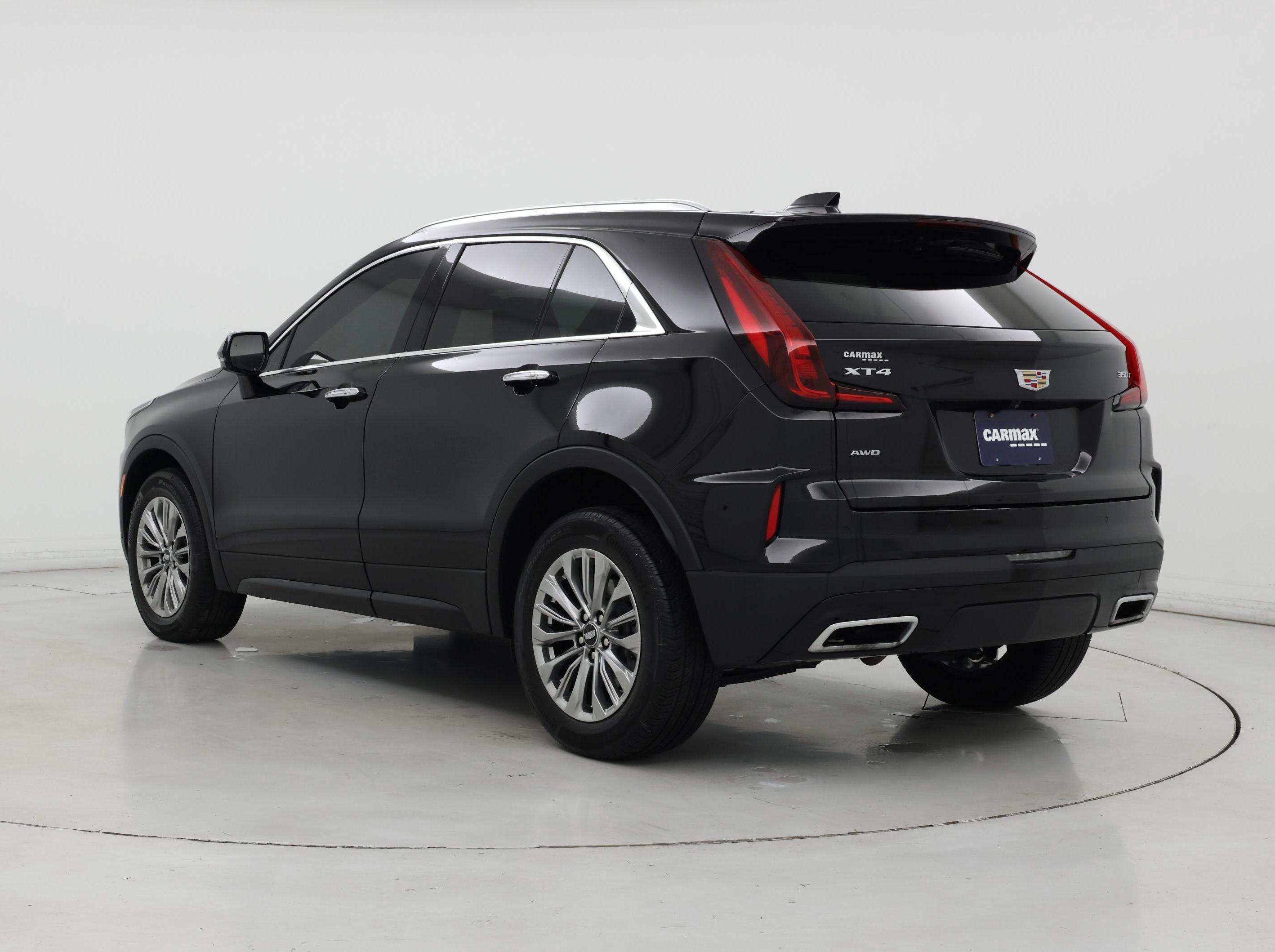 Thumbnail: 2024 Cadillac XT4 - 2