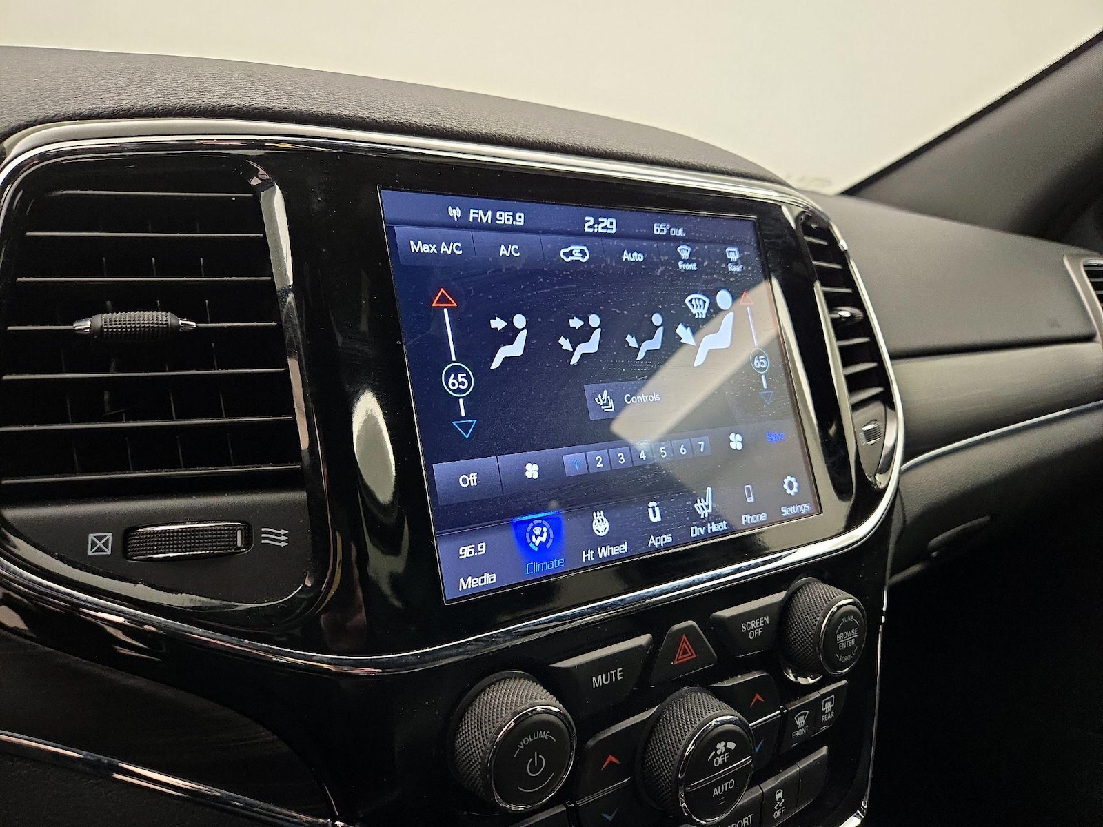 2020 Jeep Grand Cherokee Limited - Photo 18