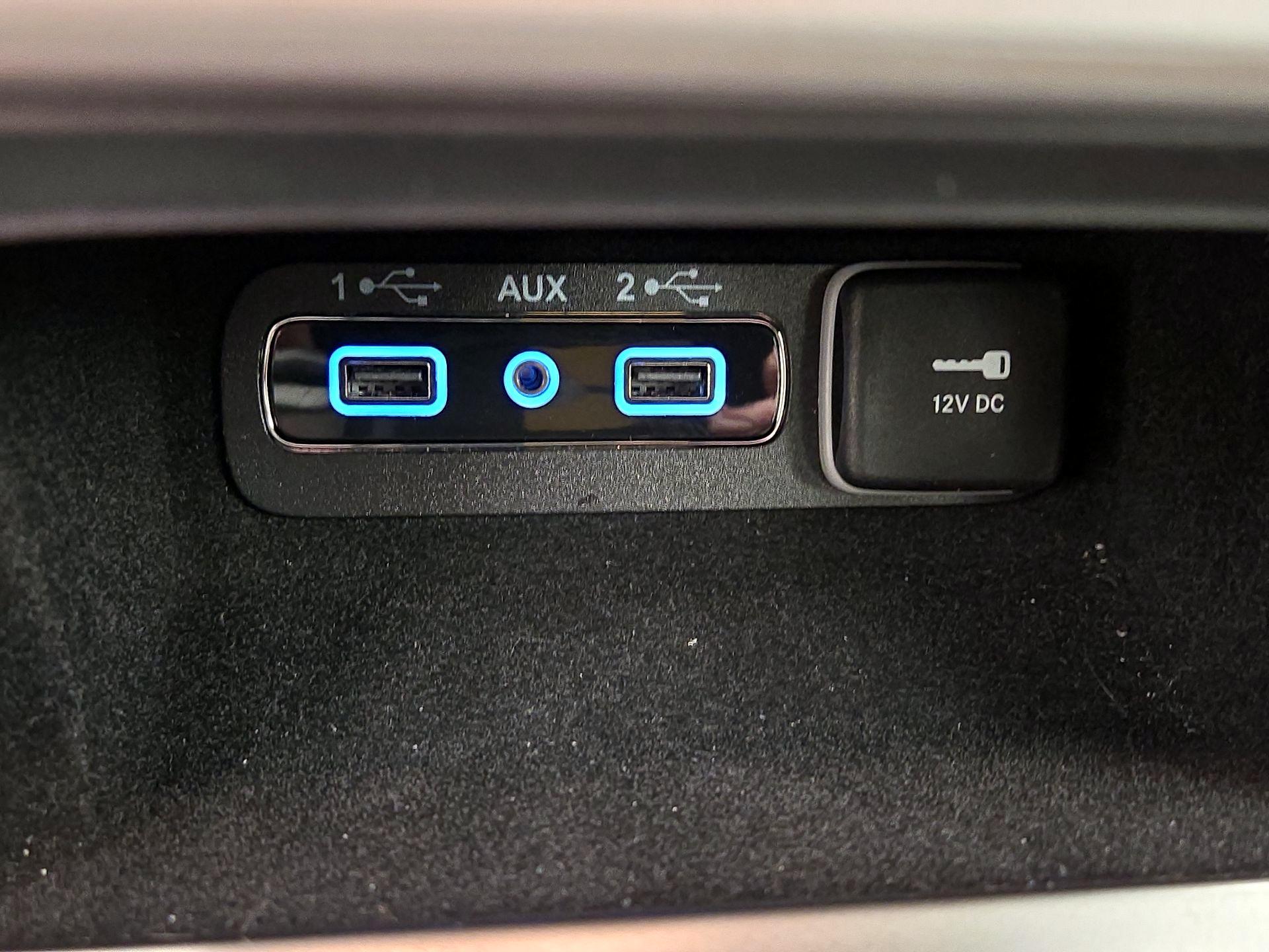 Thumbnail: 2020 Jeep Grand Cherokee - 19