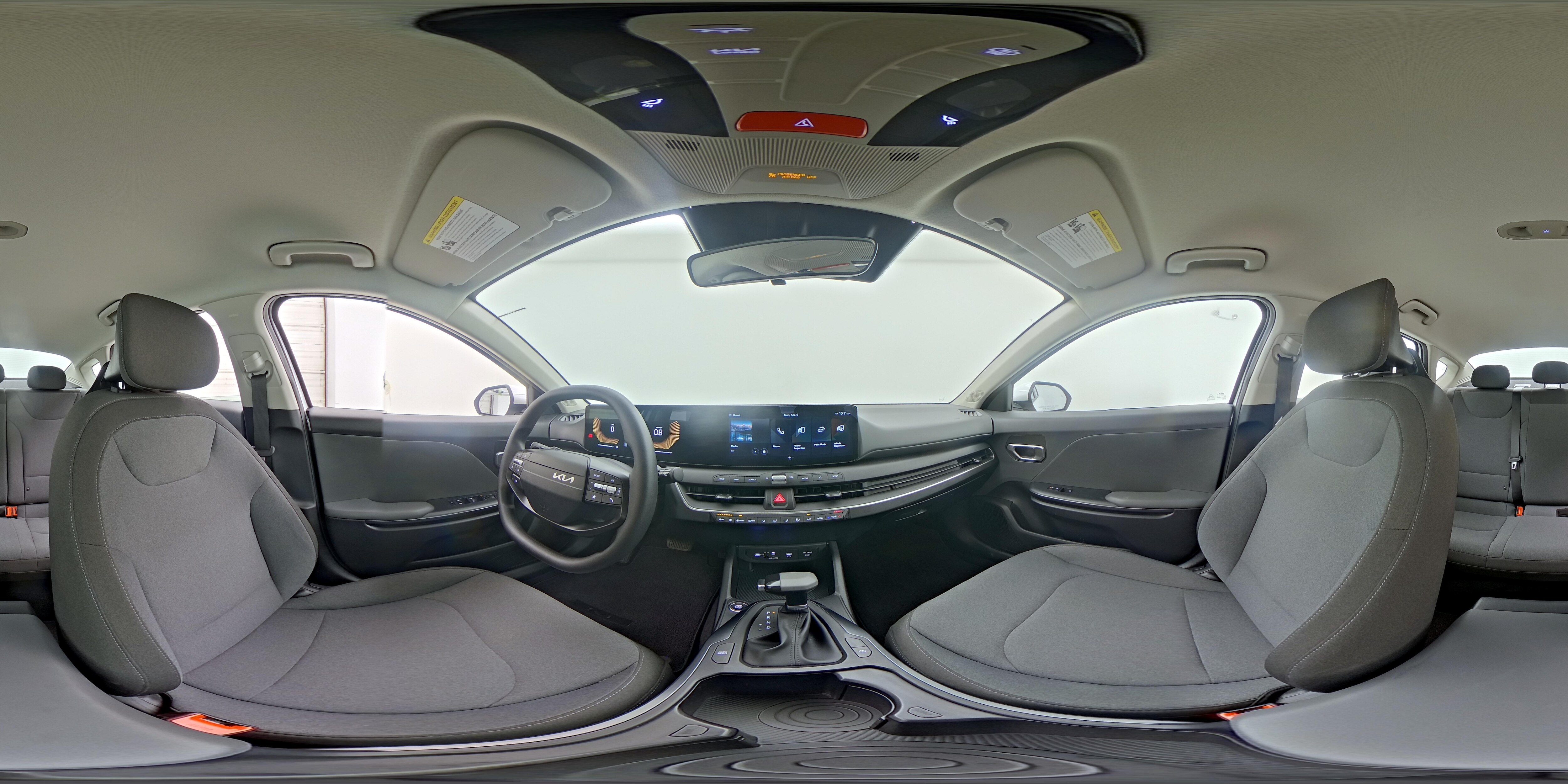 2025 Kia K4 LXS - Photo 24