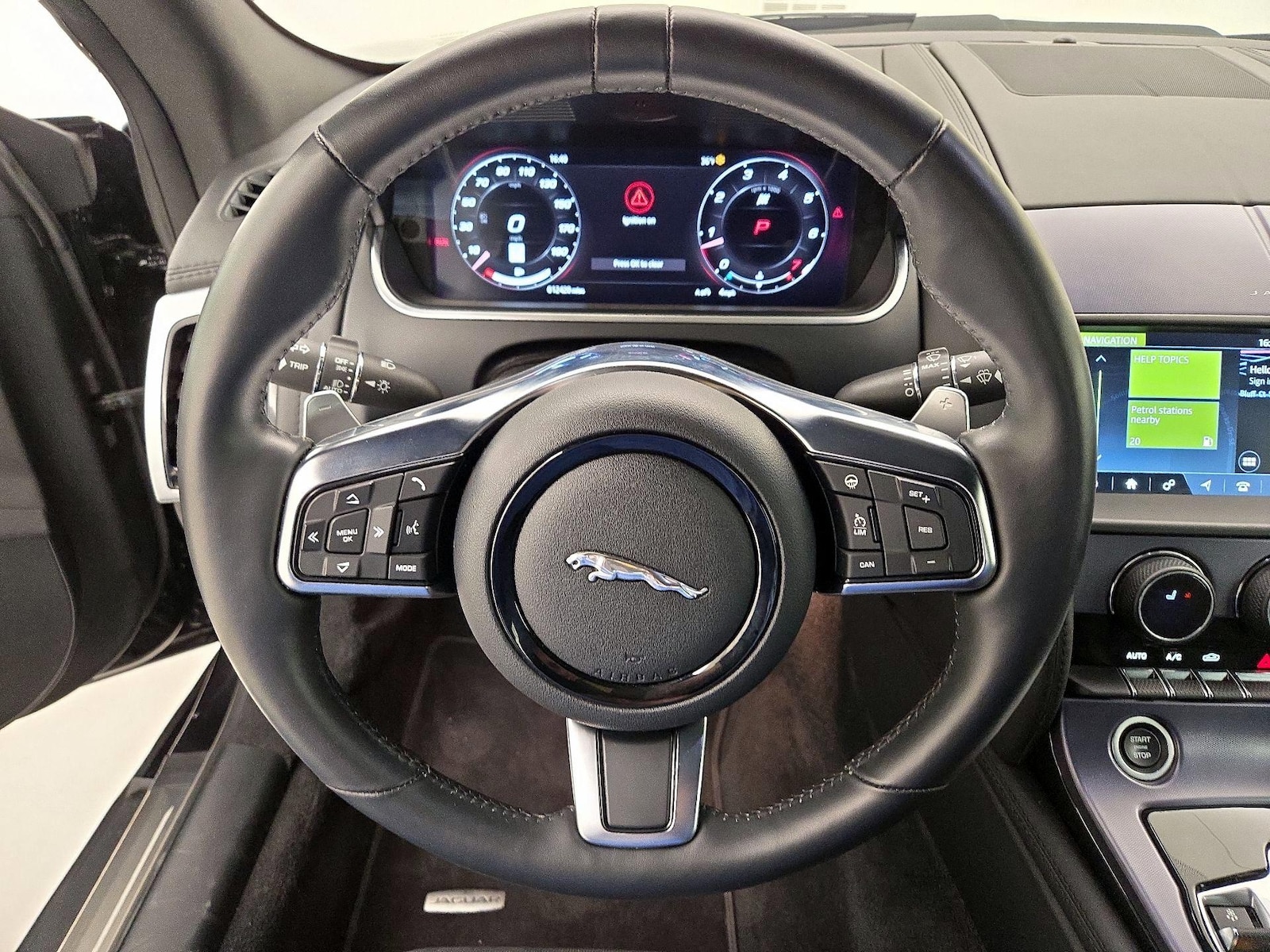 2021 Jaguar F-TYPE Base - Photo 11