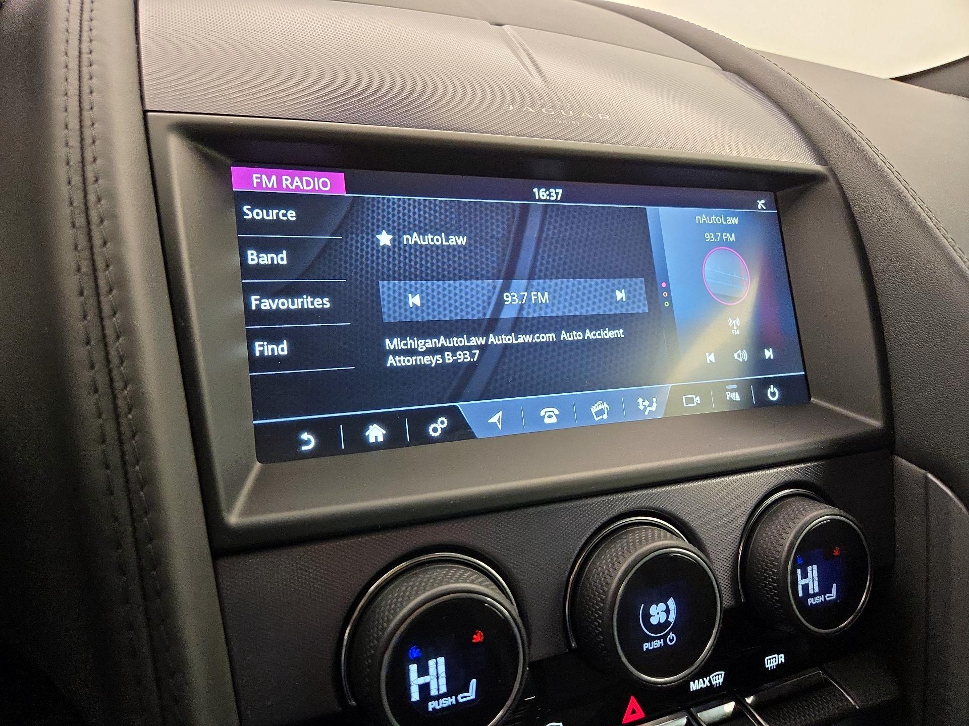 Thumbnail: 2021 Jaguar F-Type - 16