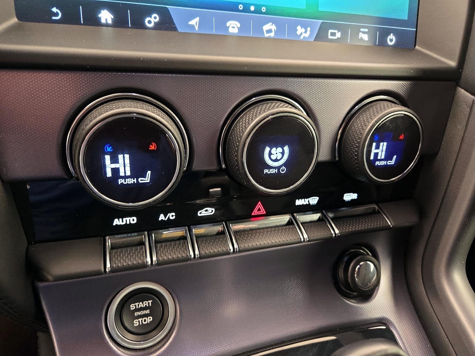 2021 Jaguar F-TYPE Base - Photo 18