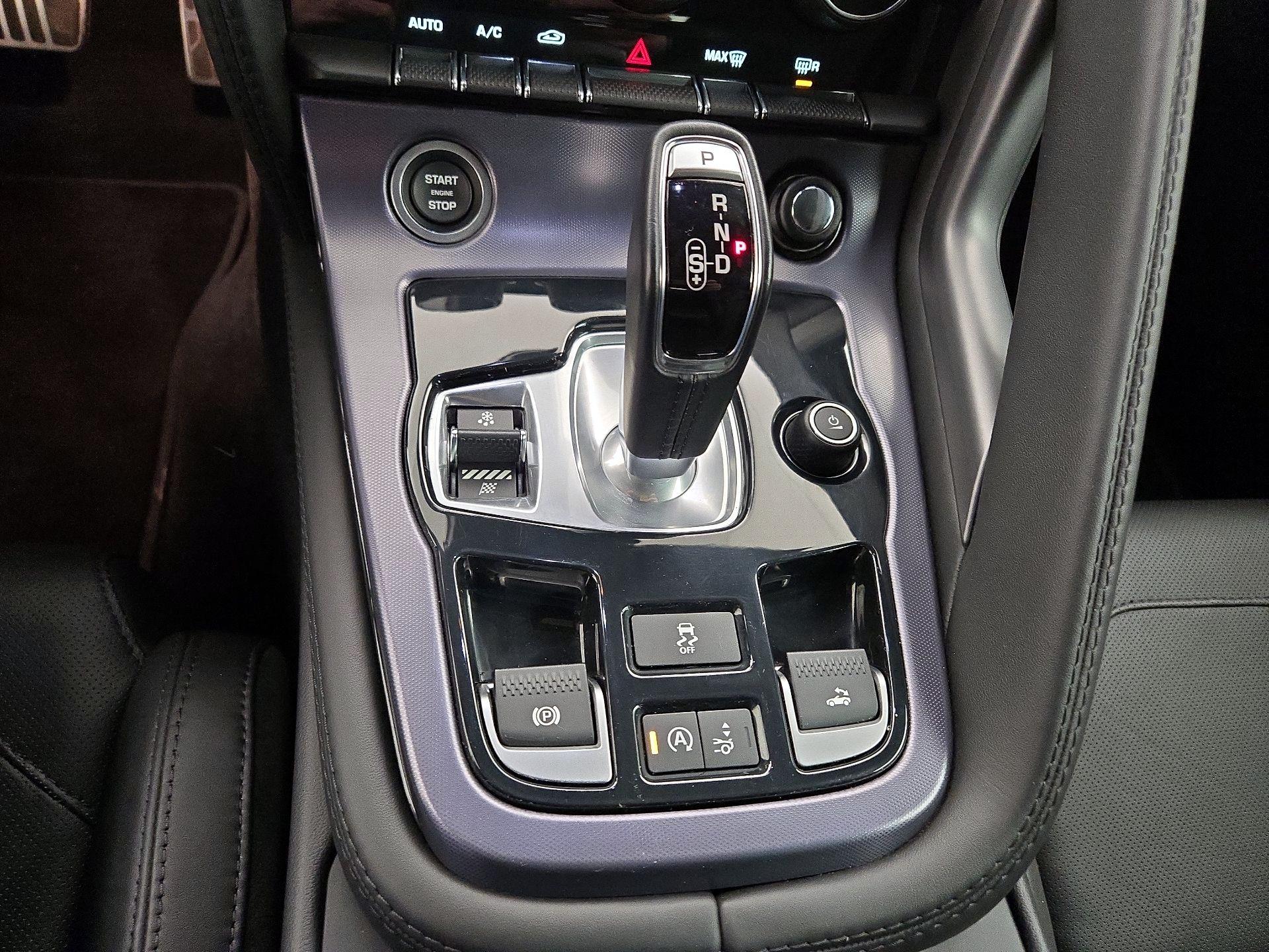 Thumbnail: 2021 Jaguar F-Type - 18