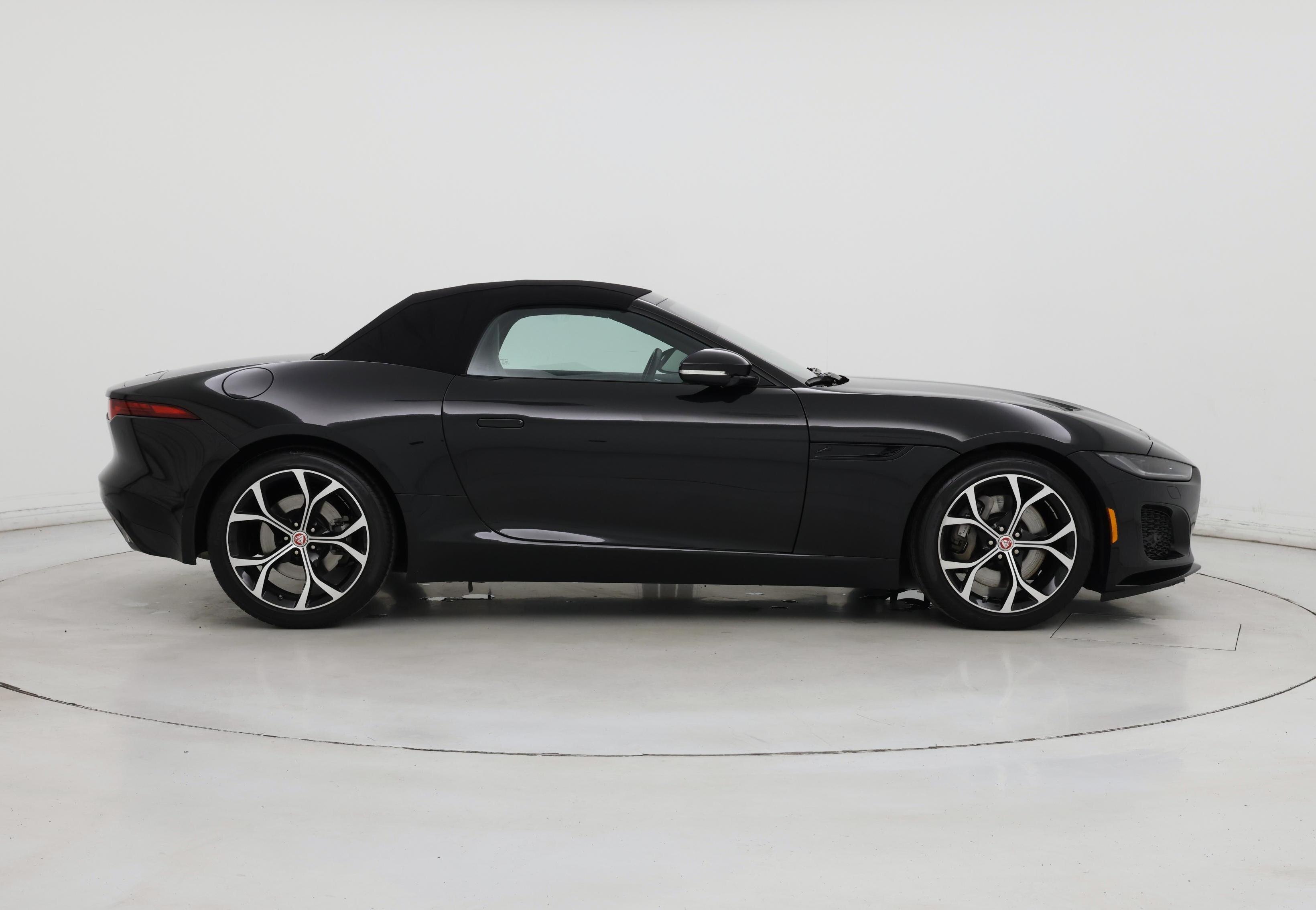 Thumbnail: 2021 Jaguar F-Type - 7