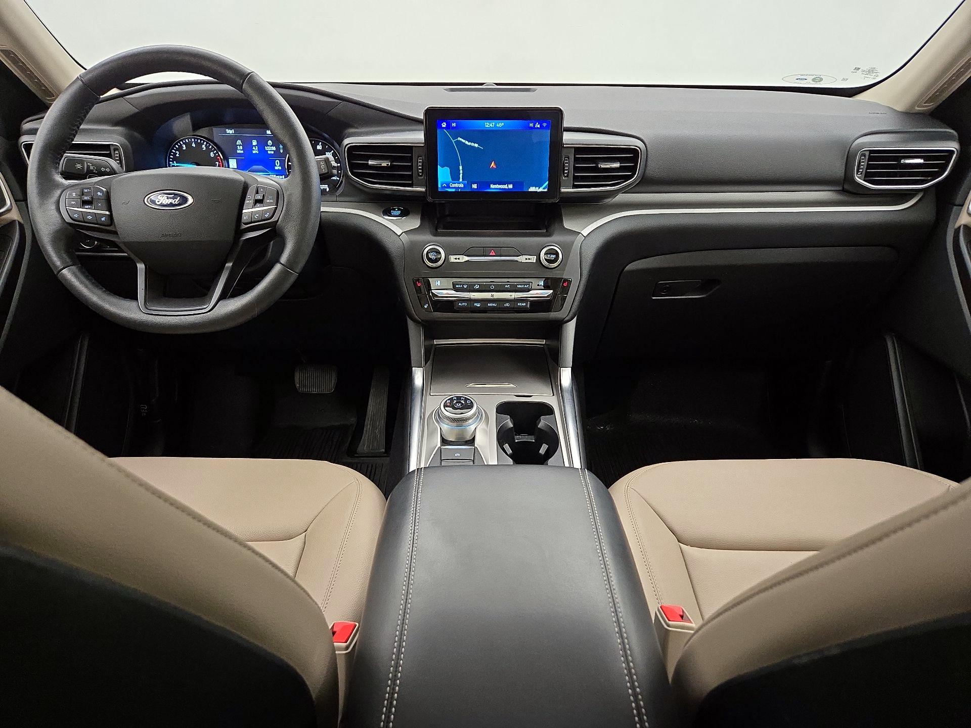 Thumbnail: 2020 Ford Explorer - 9