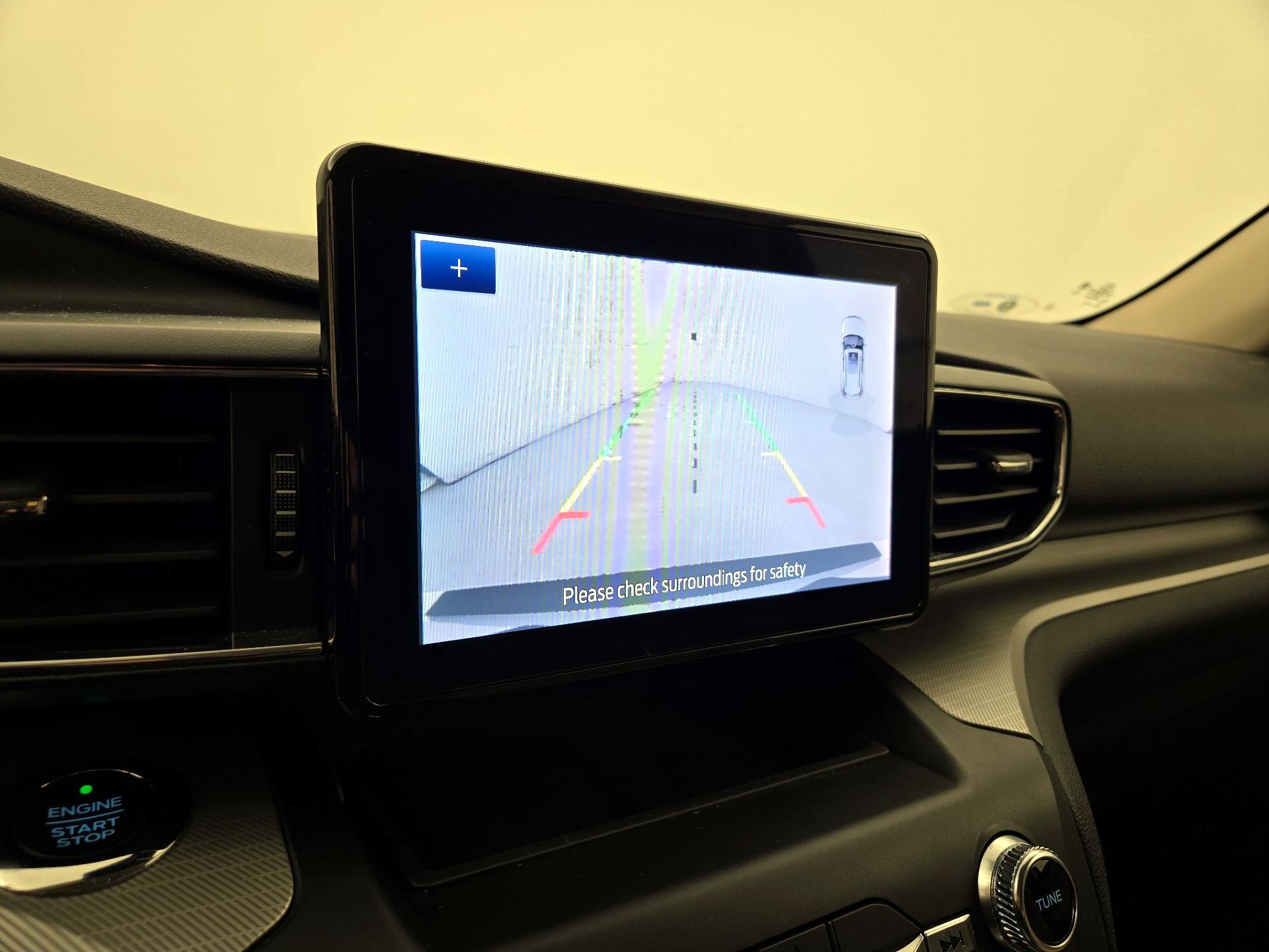 Thumbnail: 2020 Ford Explorer - 15