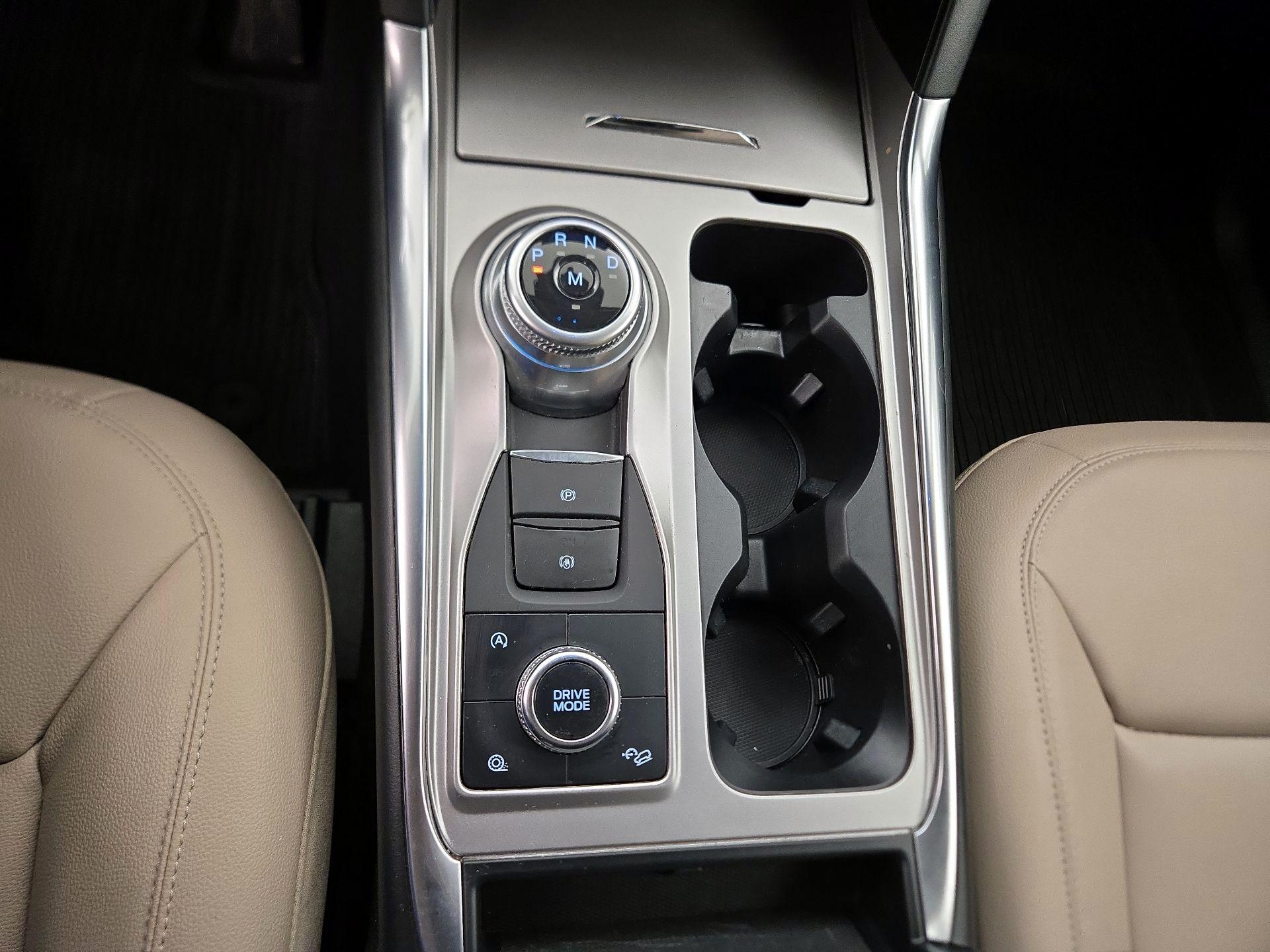 Thumbnail: 2020 Ford Explorer - 18