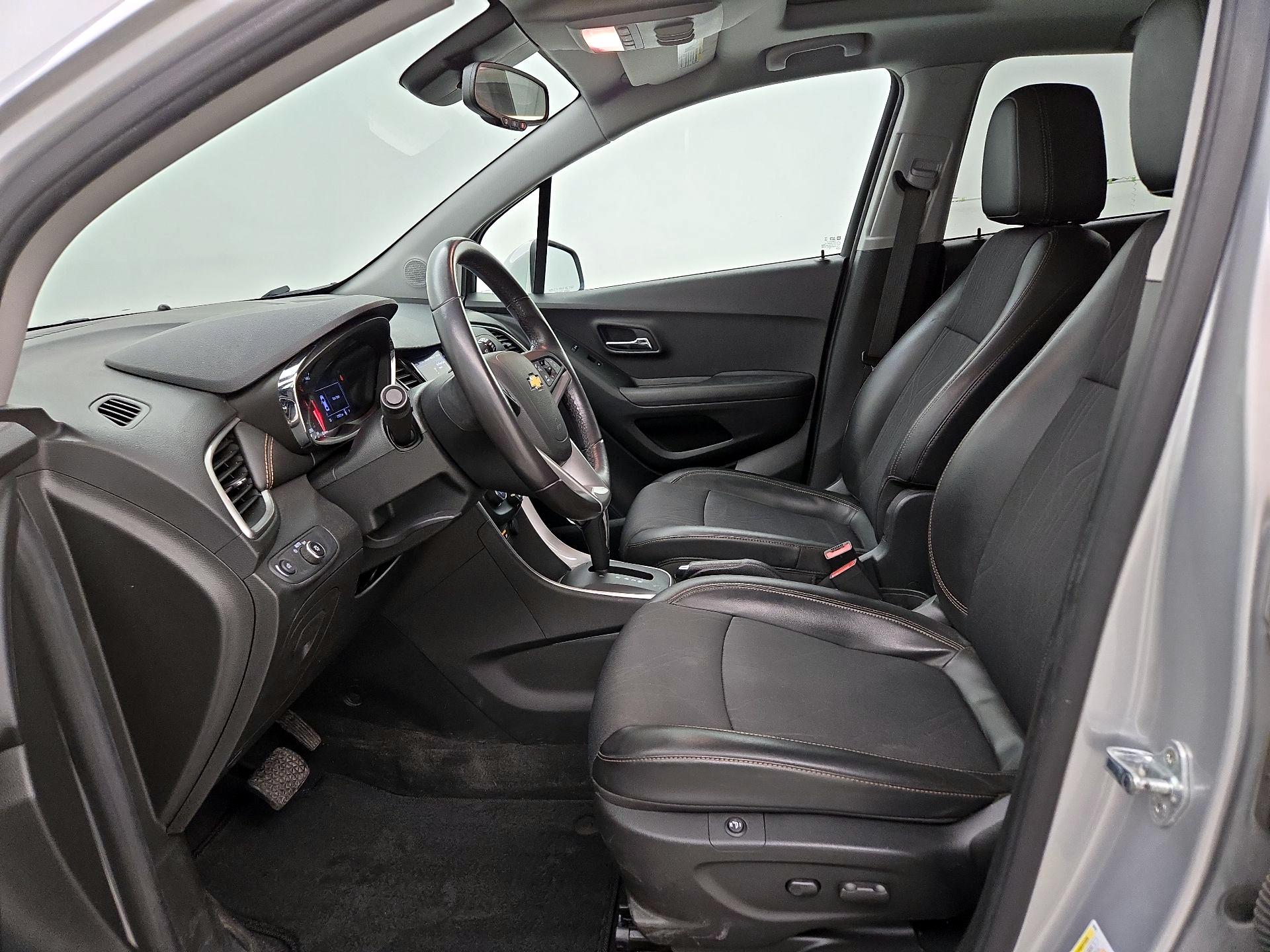 Thumbnail: 2020 Chevrolet Trax - 11