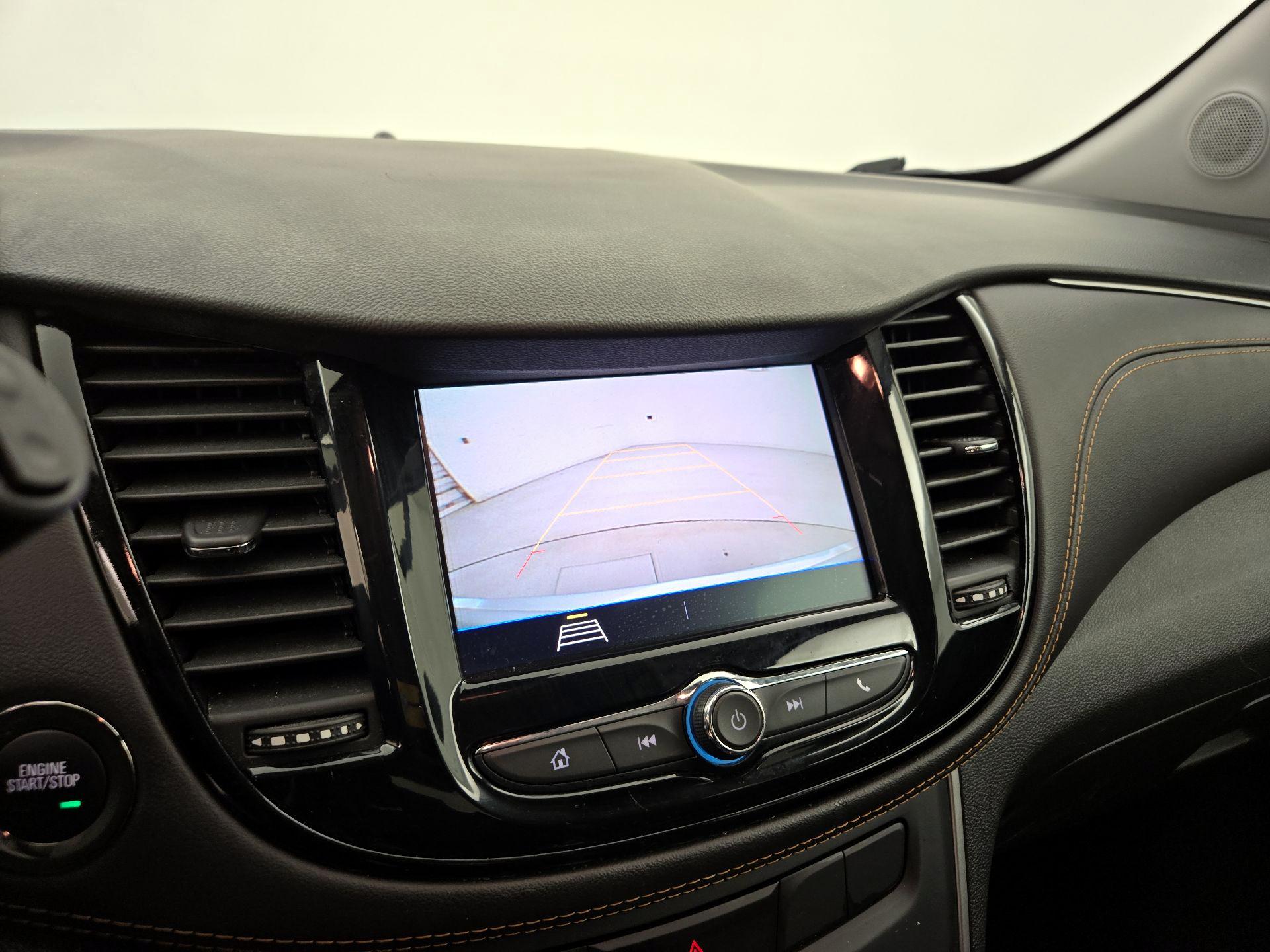 Thumbnail: 2020 Chevrolet Trax - 14