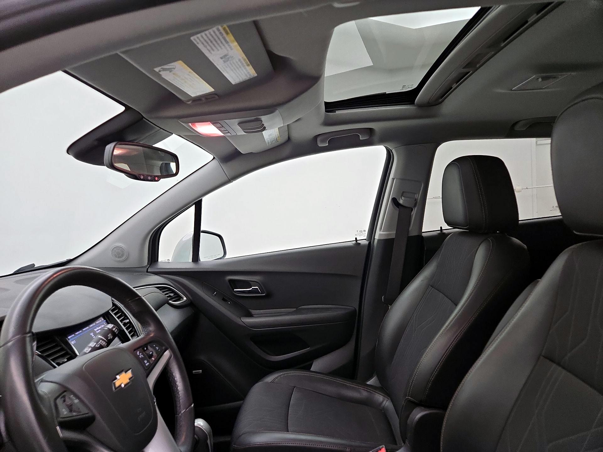 Thumbnail: 2020 Chevrolet Trax - 19