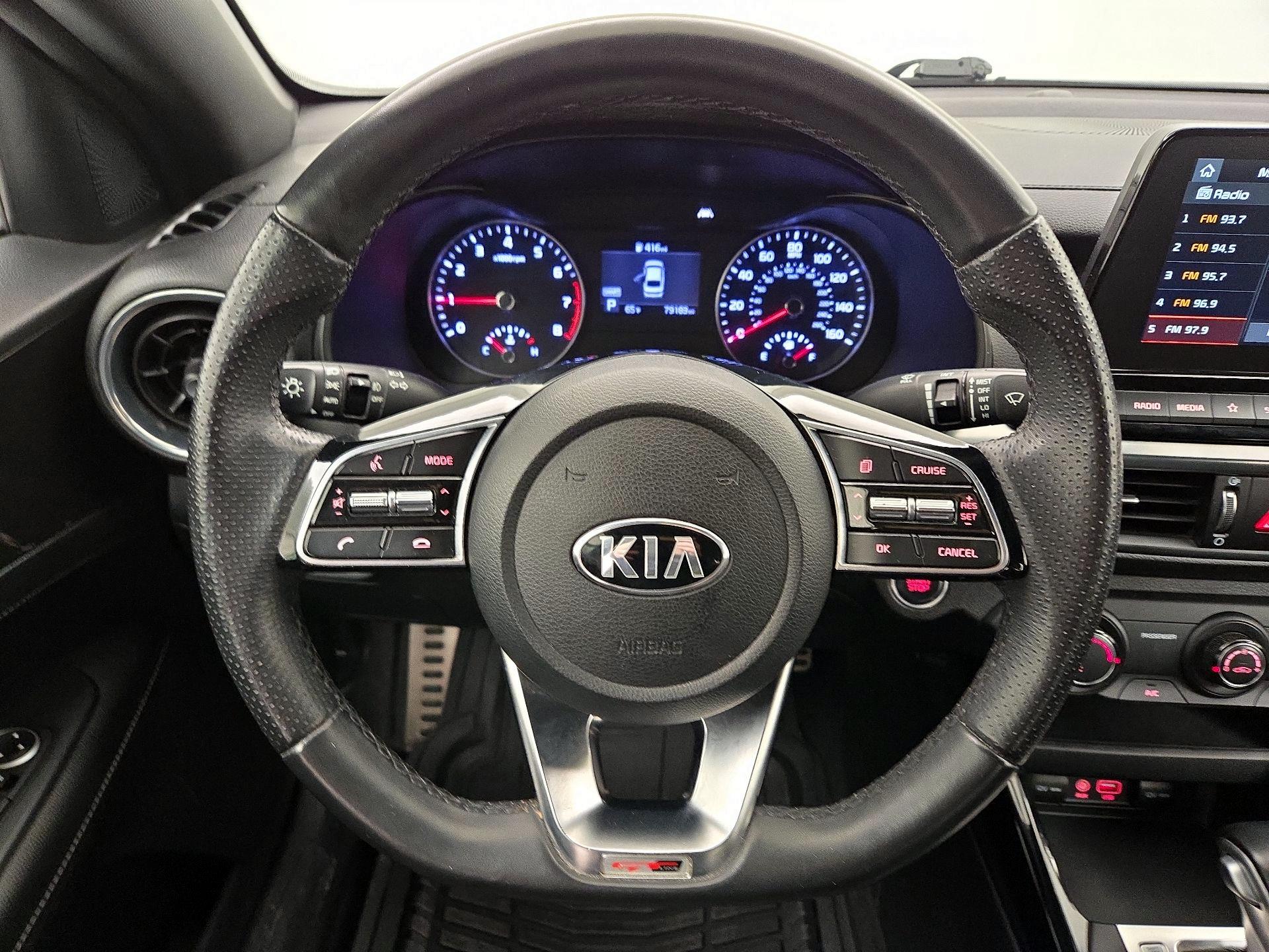 Thumbnail: 2020 Kia Forte - 10