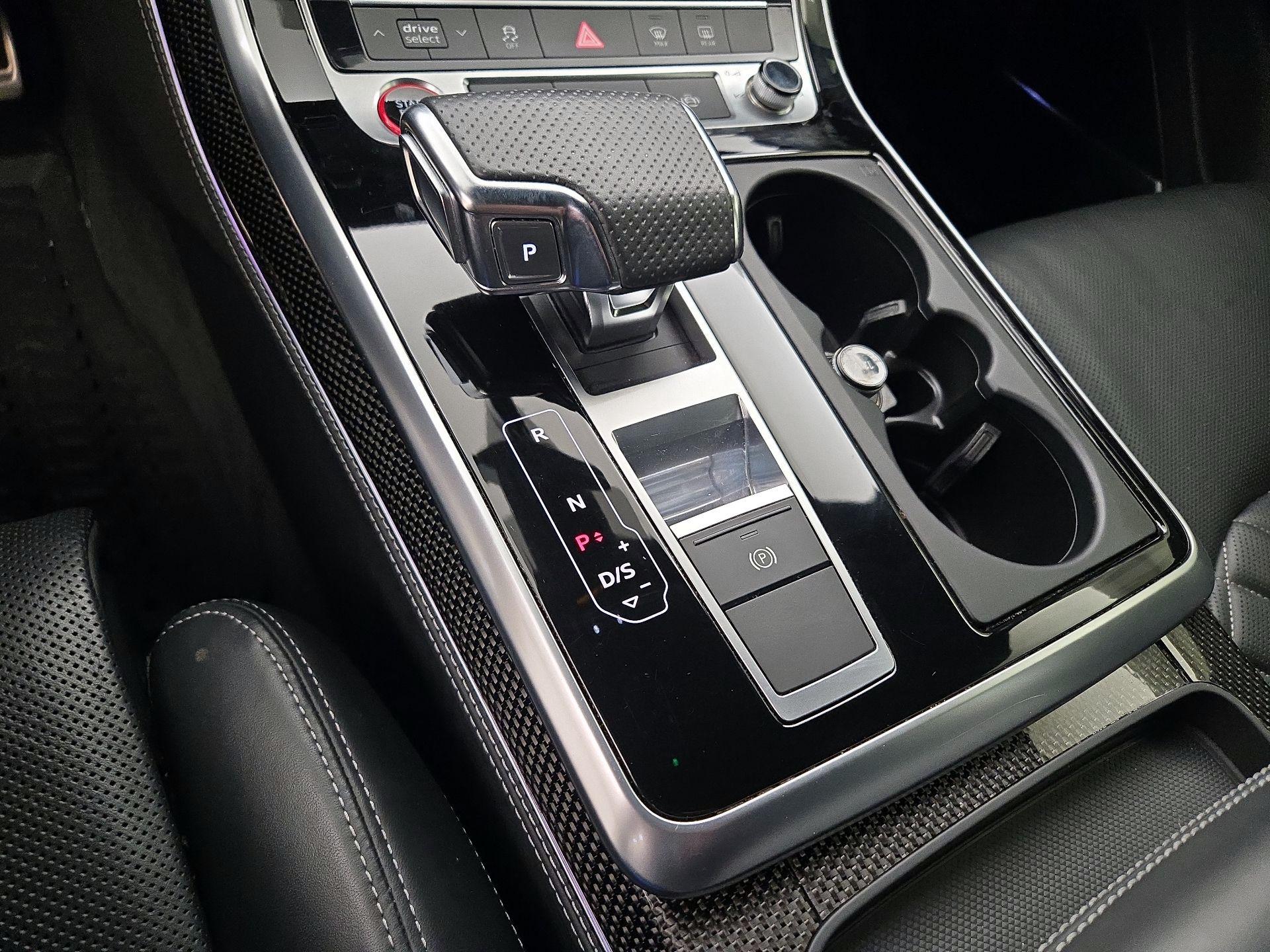 Thumbnail: 2021 Audi SQ7 - 18