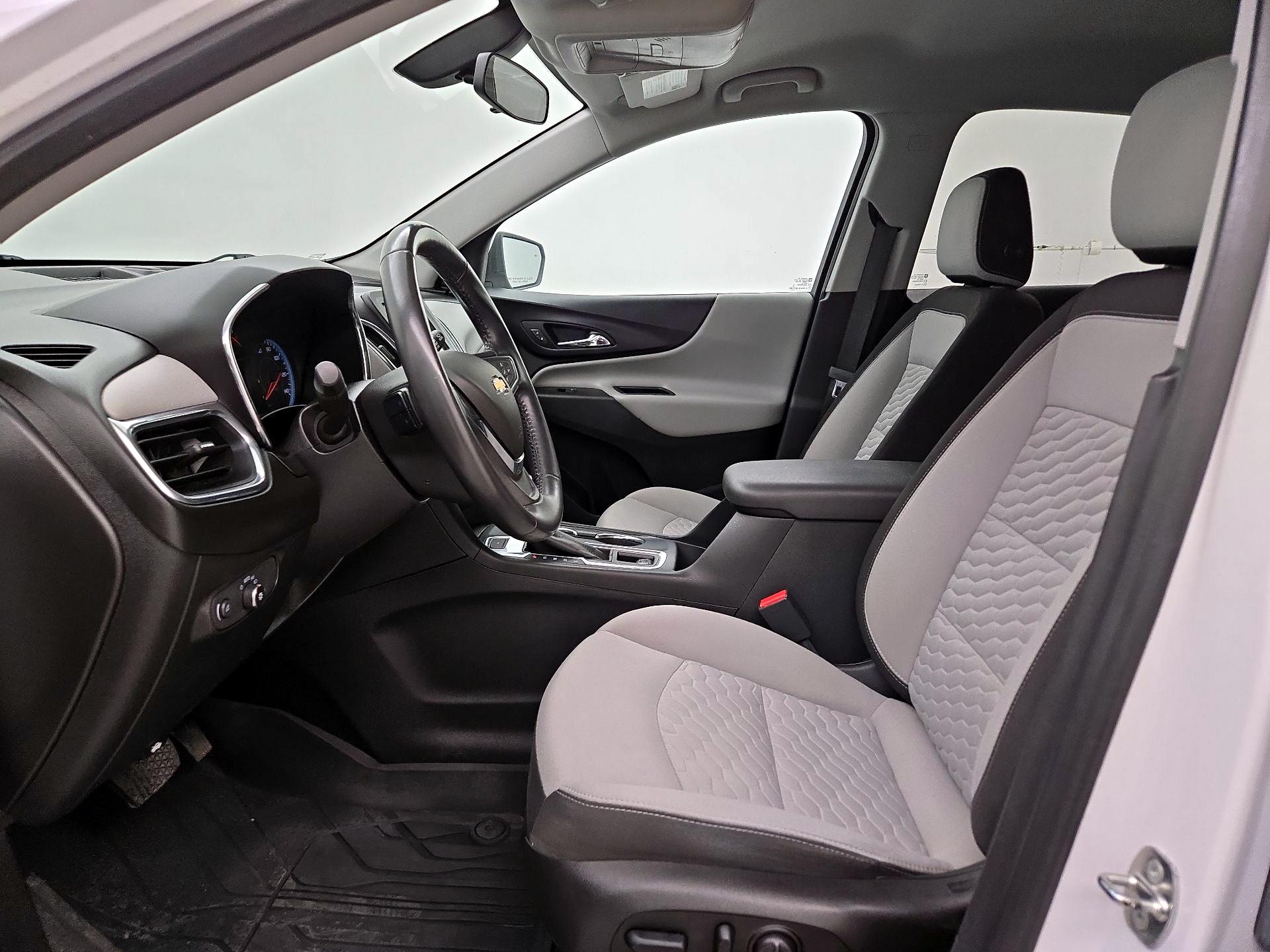 Thumbnail: 2018 Chevrolet Equinox - 11