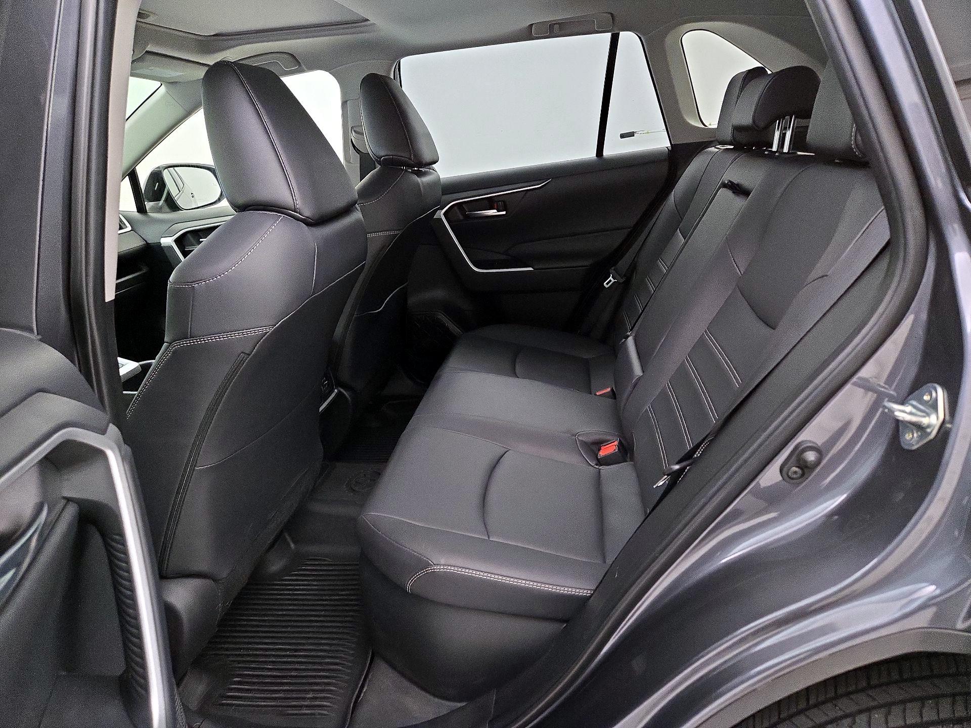 Thumbnail: 2025 Toyota RAV4 - 20