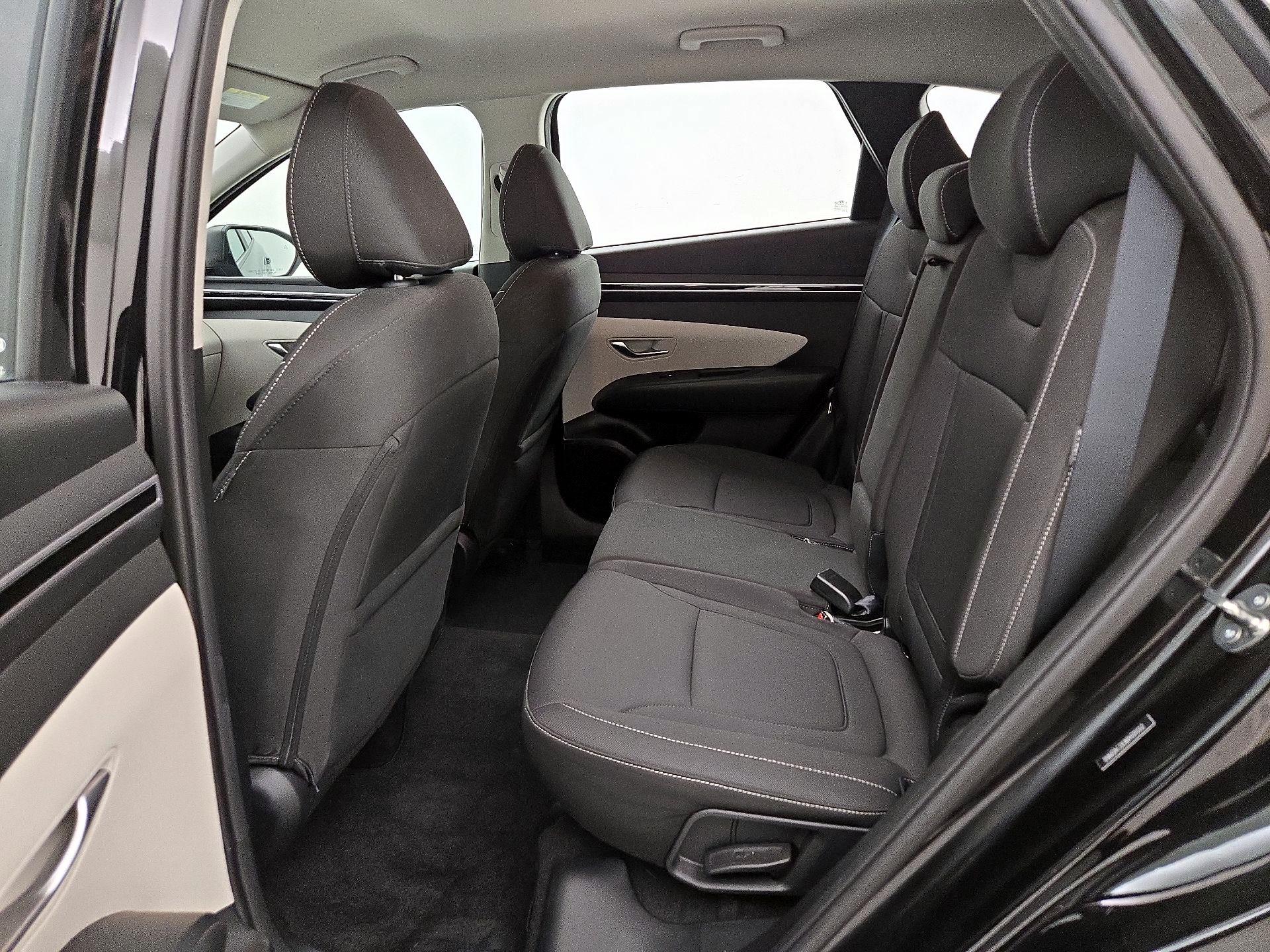 Thumbnail: 2024 Hyundai Tucson - 19