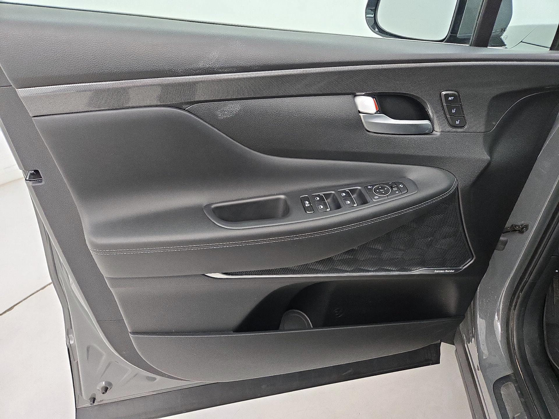 Thumbnail: 2023 Hyundai Santa Fe - 12