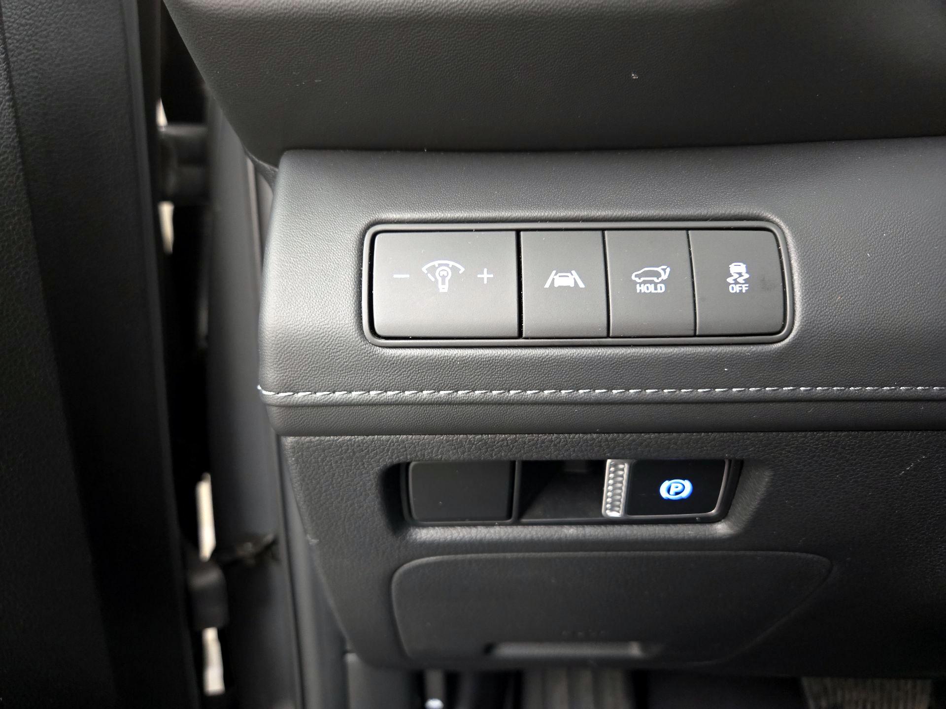 Thumbnail: 2023 Hyundai Santa Fe - 13