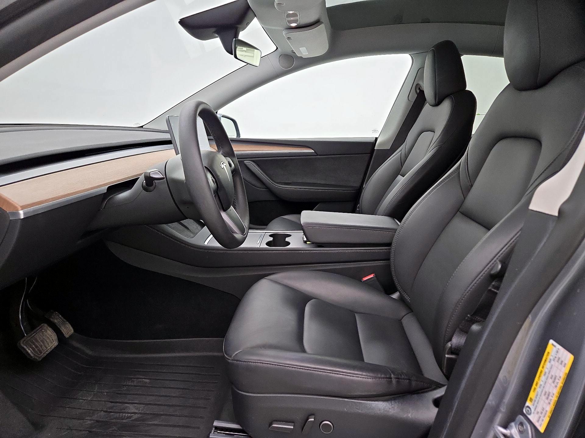 Thumbnail: 2024 Tesla Model Y - 11