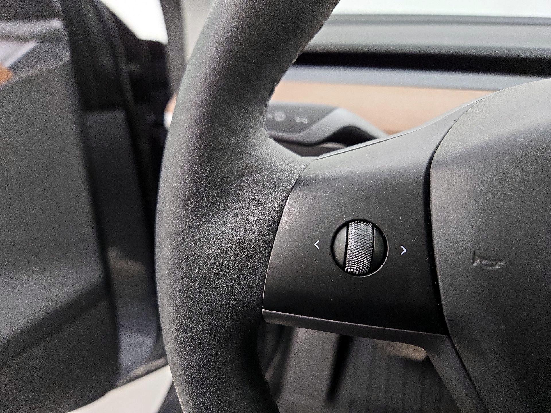 Thumbnail: 2024 Tesla Model Y - 13