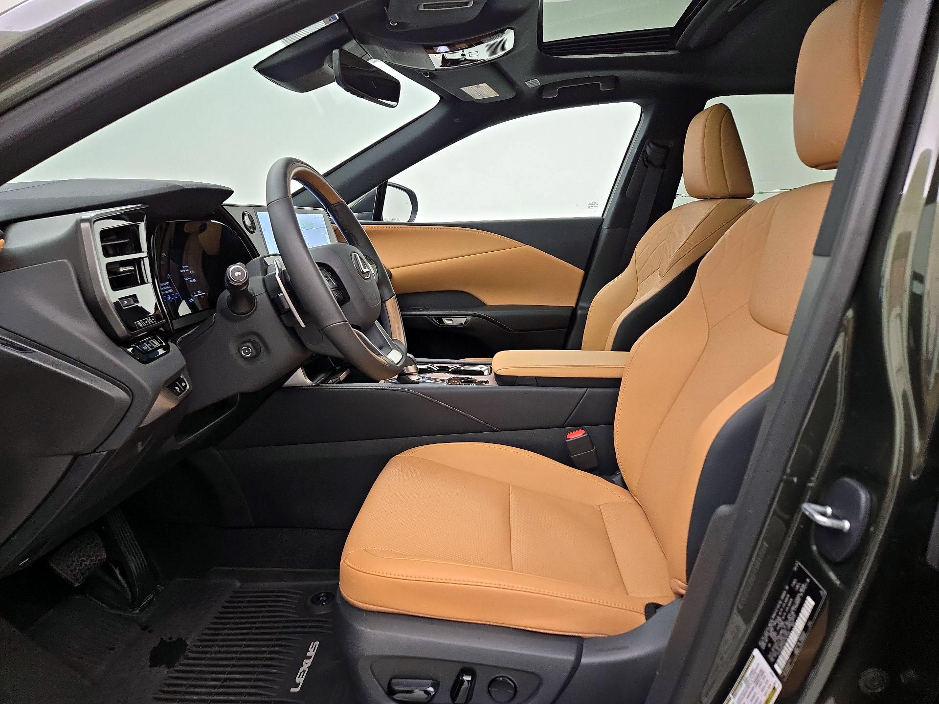 Thumbnail: 2025 Lexus RX - 11