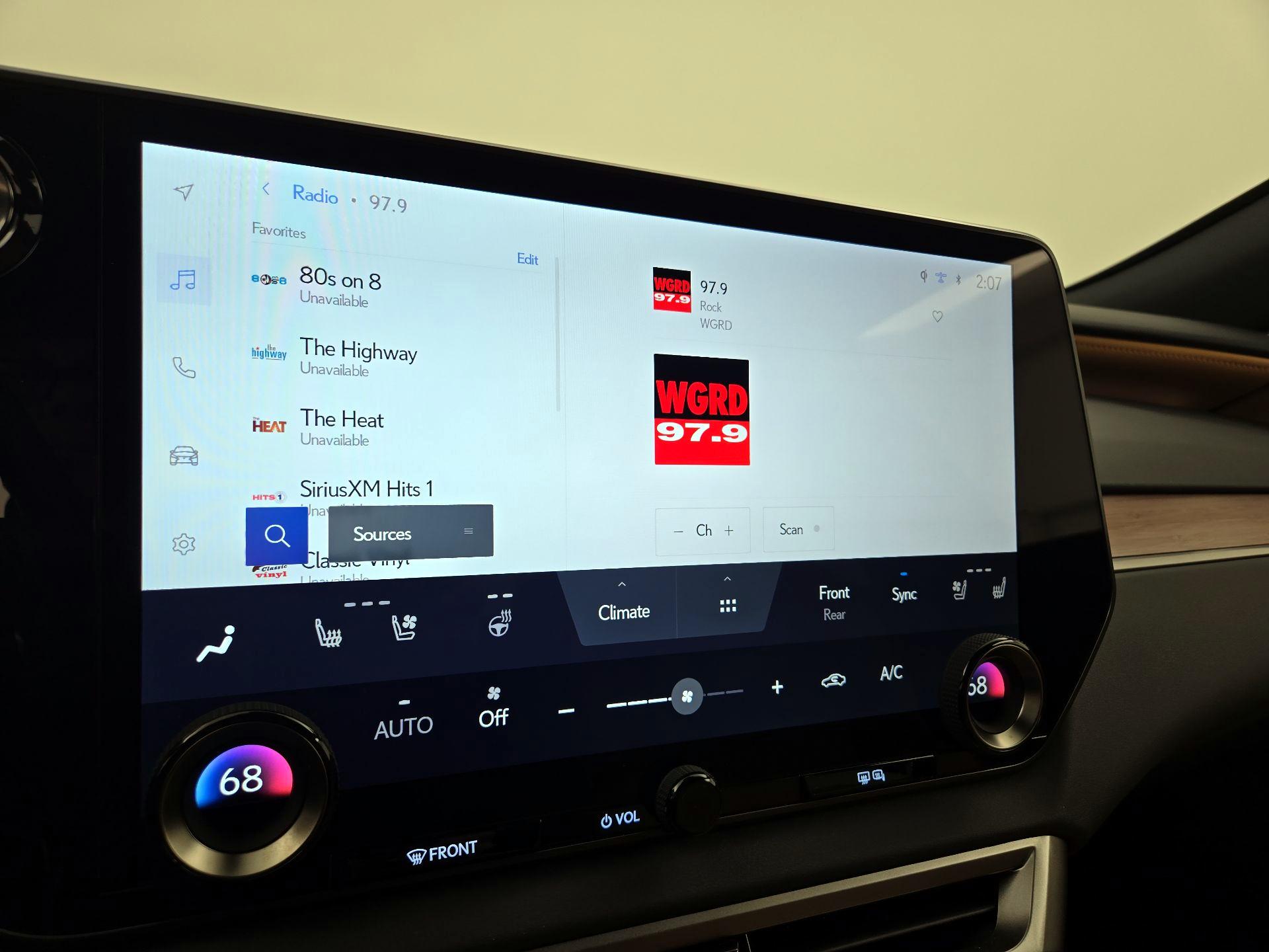 Thumbnail: 2025 Lexus RX - 16