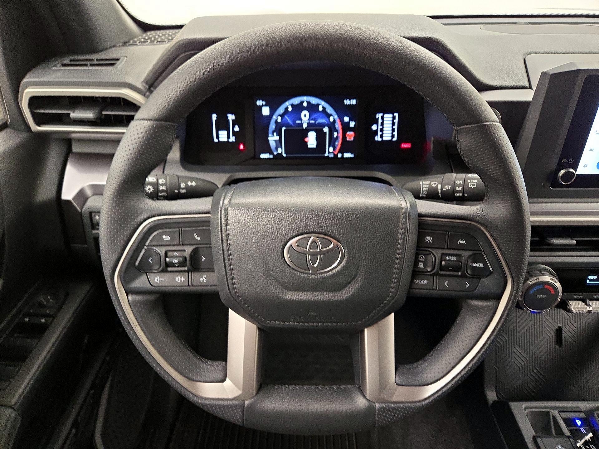 Thumbnail: 2025 Toyota 4Runner - 10