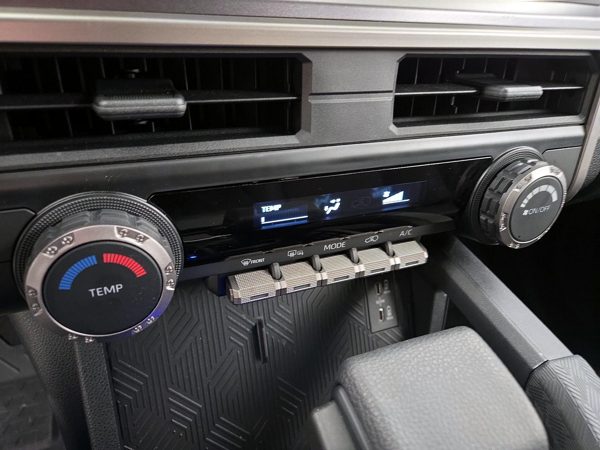 Thumbnail: 2025 Toyota 4Runner - 16