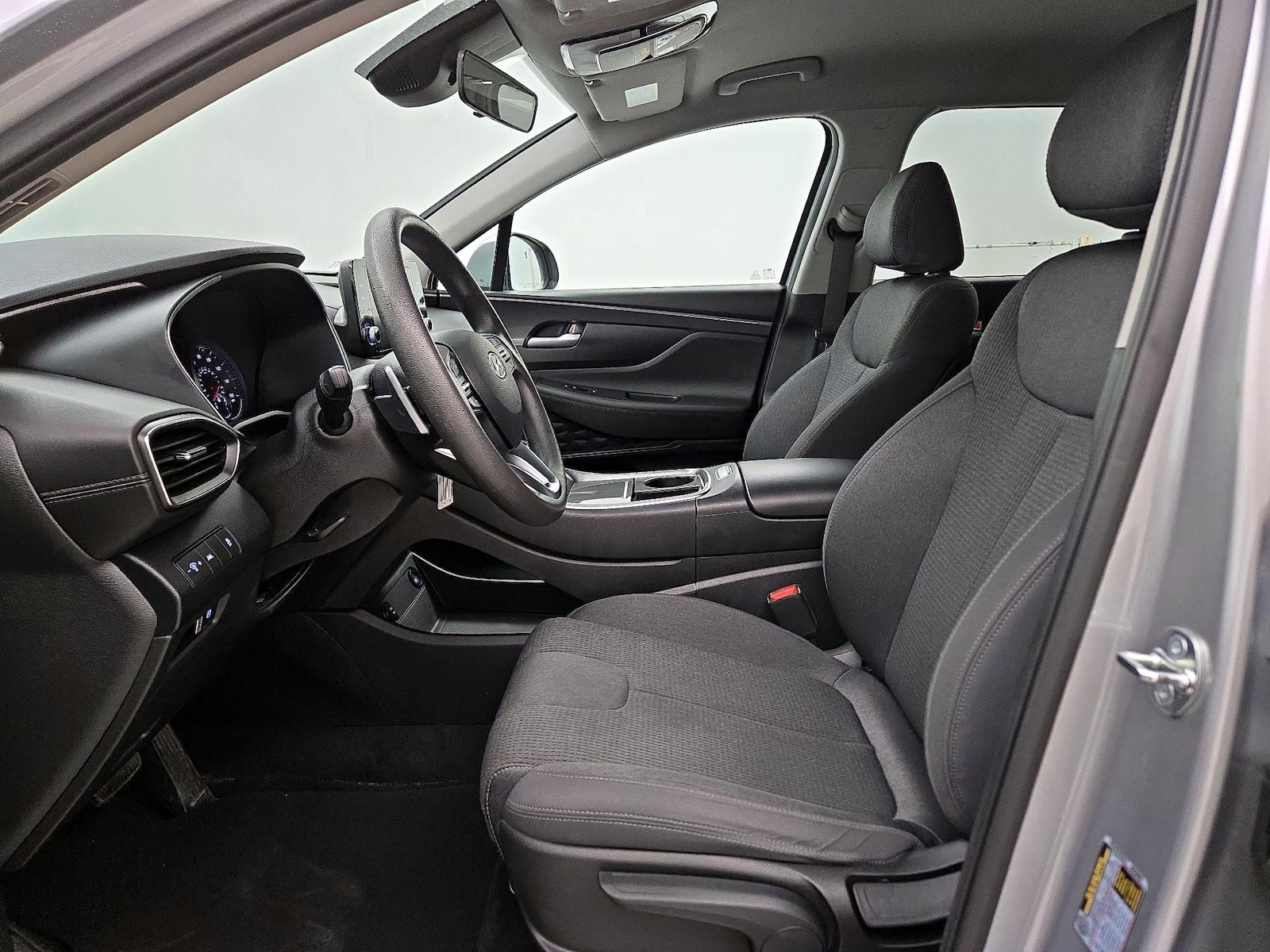 2023 Hyundai Santa Fe SE - Photo 12