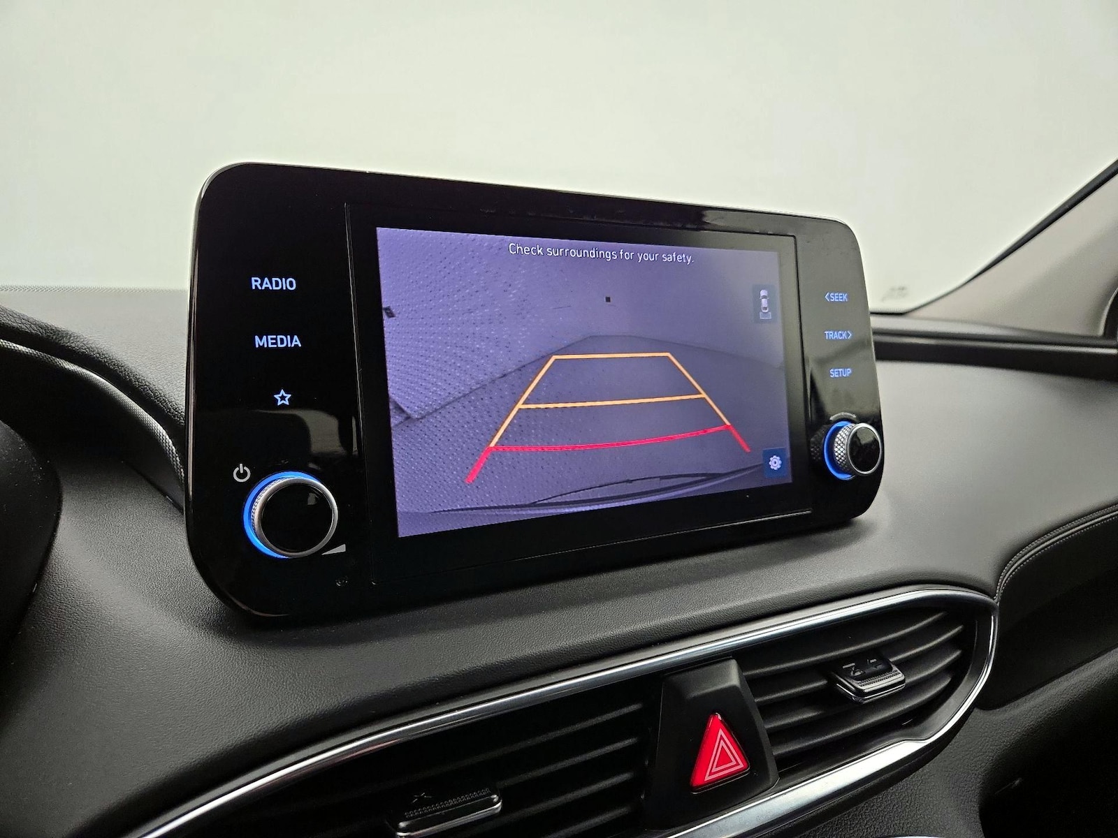 2023 Hyundai Santa Fe SE - Photo 15
