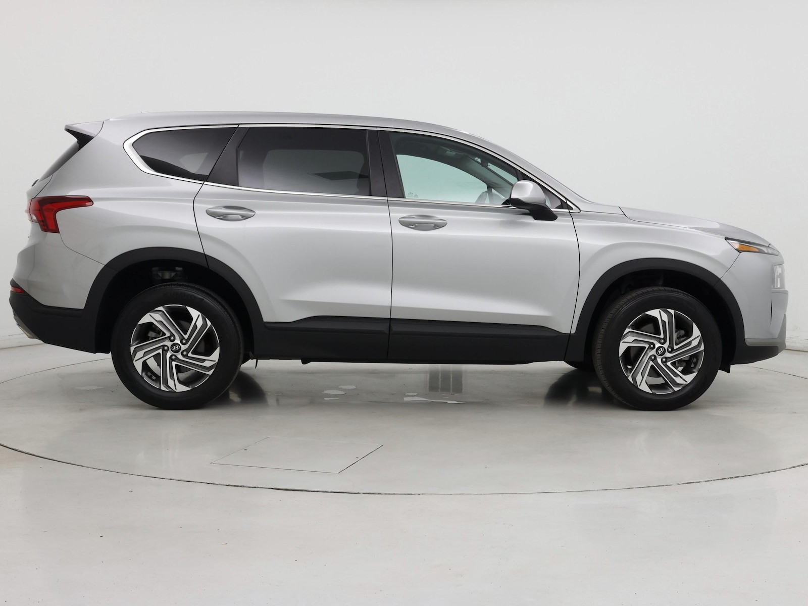 2023 Hyundai Santa Fe SE - Photo 8