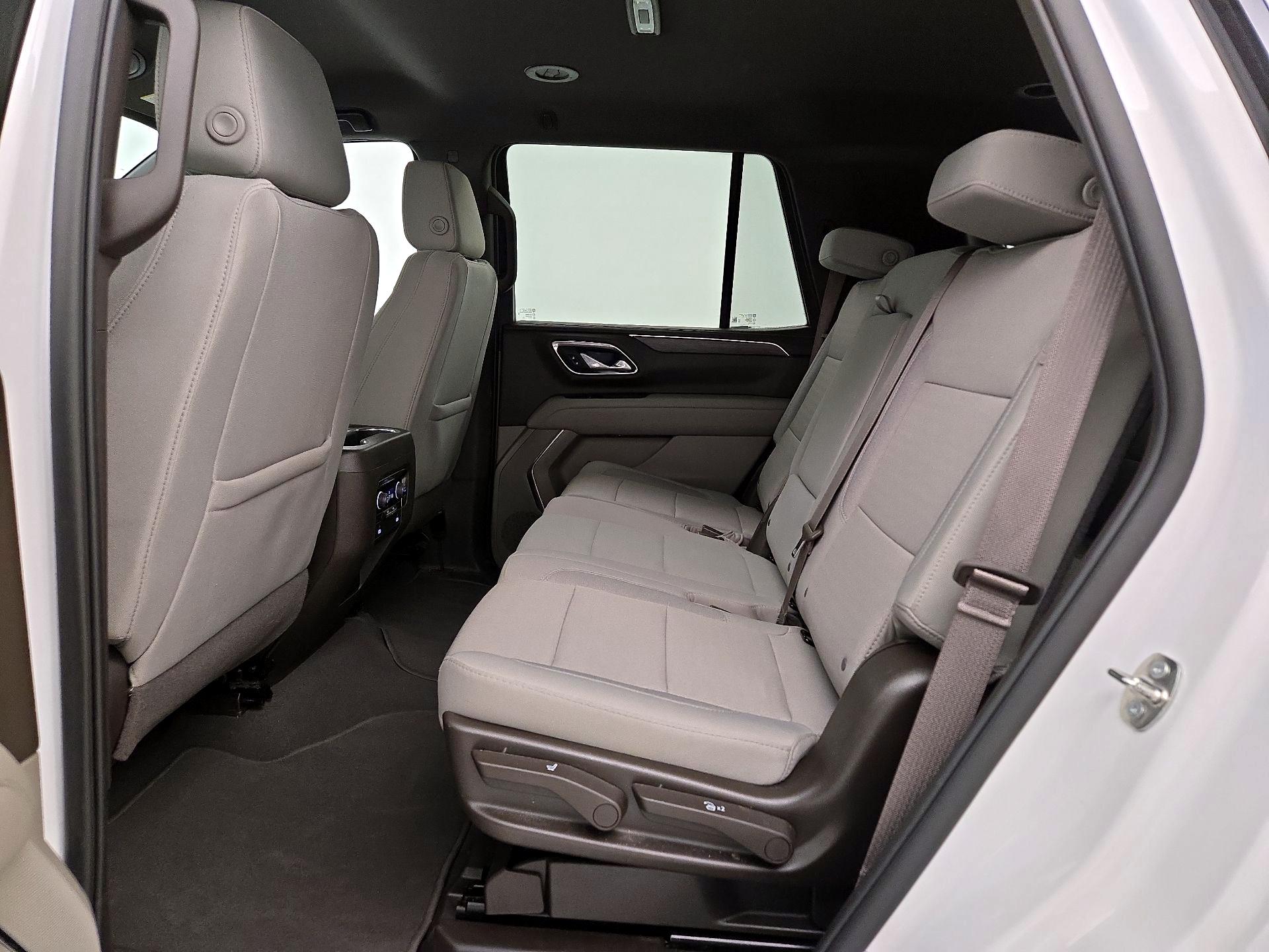 Thumbnail: 2023 Chevrolet Tahoe - 19