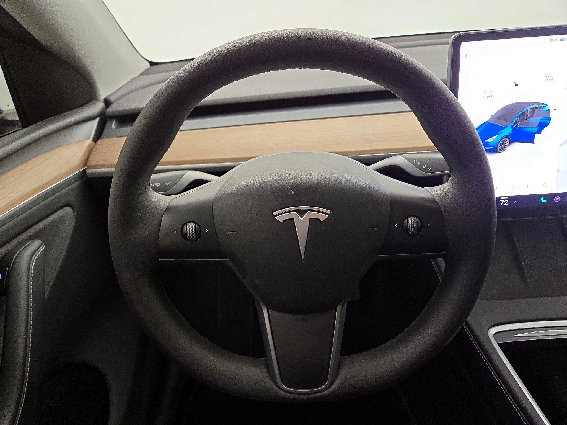 Thumbnail: 2024 Tesla Model Y - 10