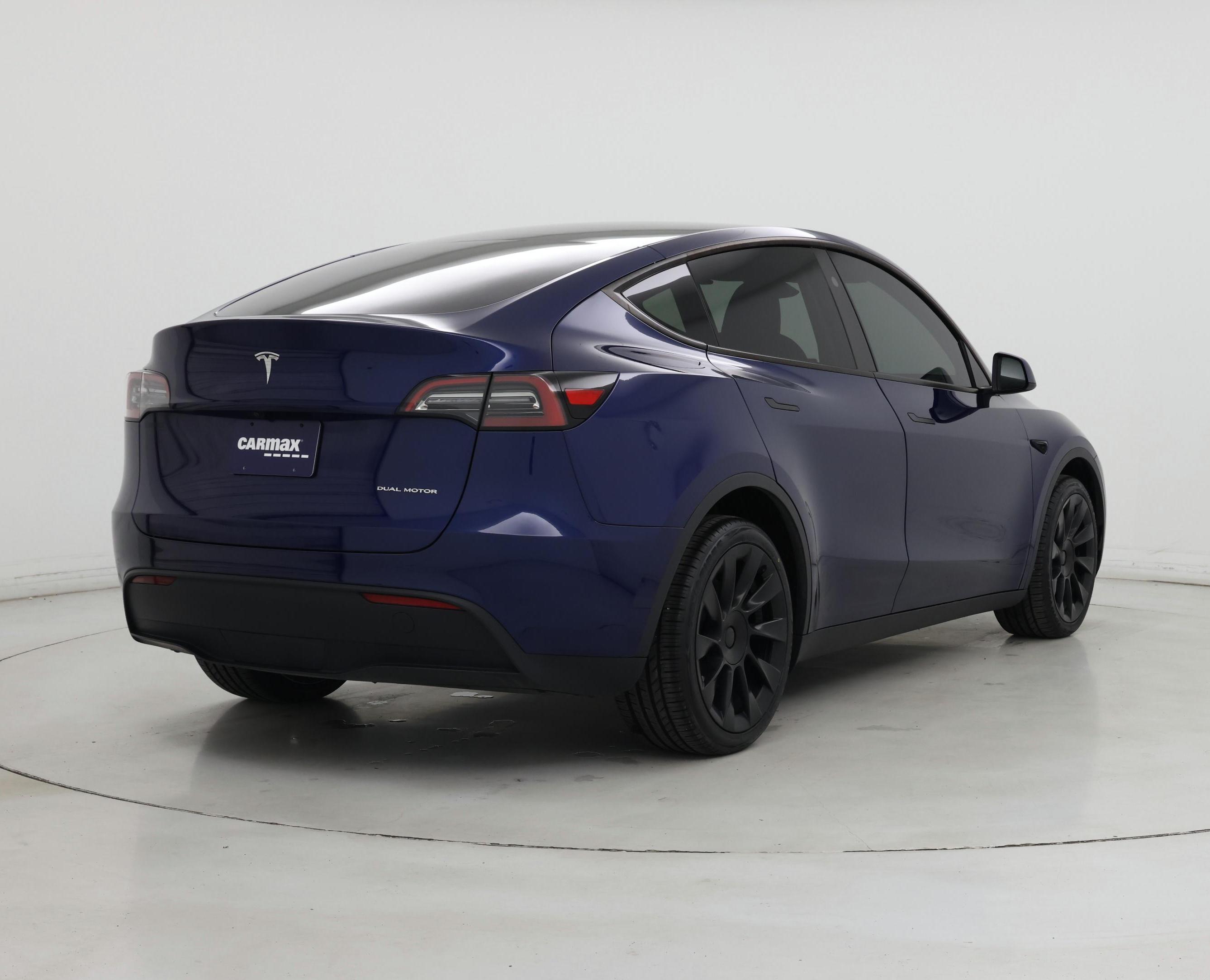 Thumbnail: 2024 Tesla Model Y - 8