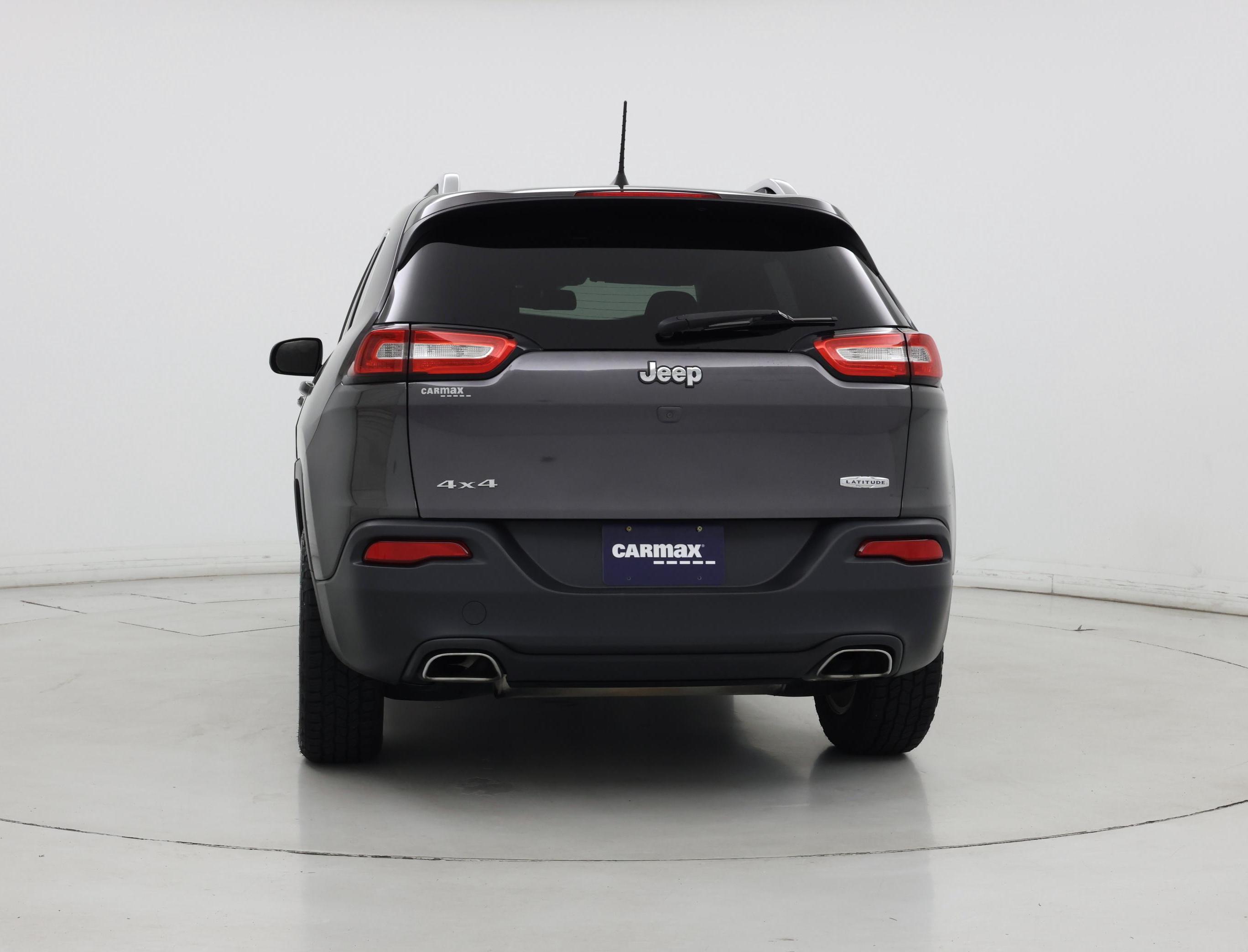 Thumbnail: 2018 Jeep Cherokee - 6