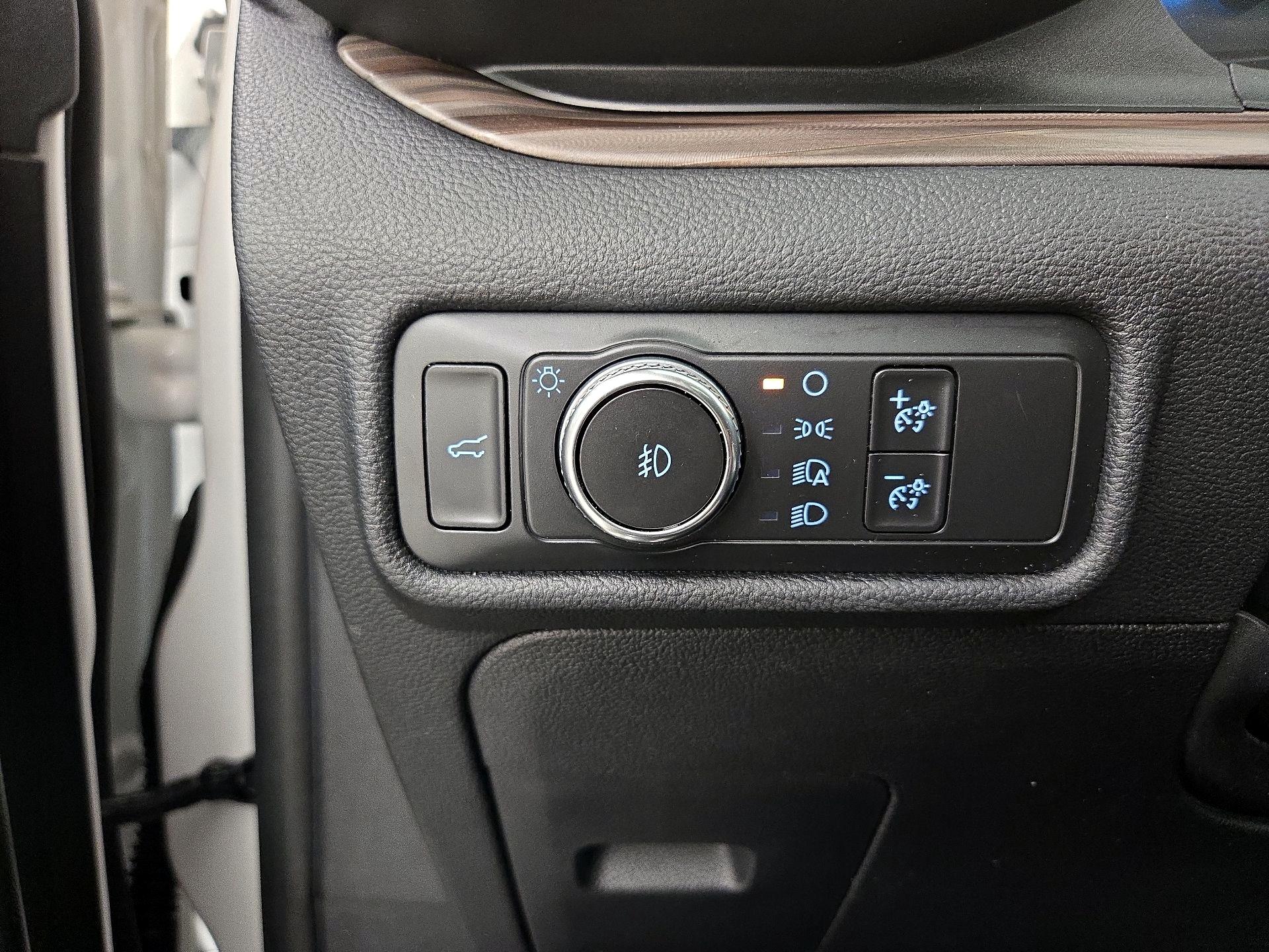 Thumbnail: 2020 Ford Explorer - 13