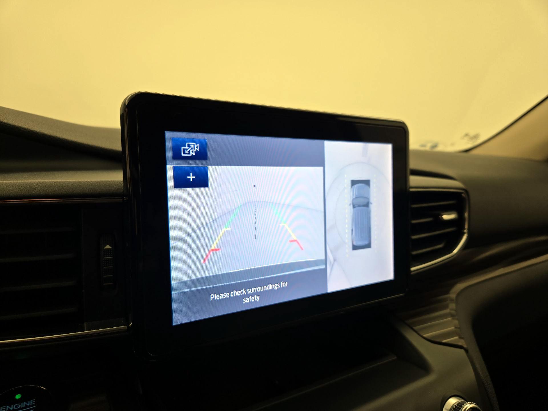 Thumbnail: 2020 Ford Explorer - 15