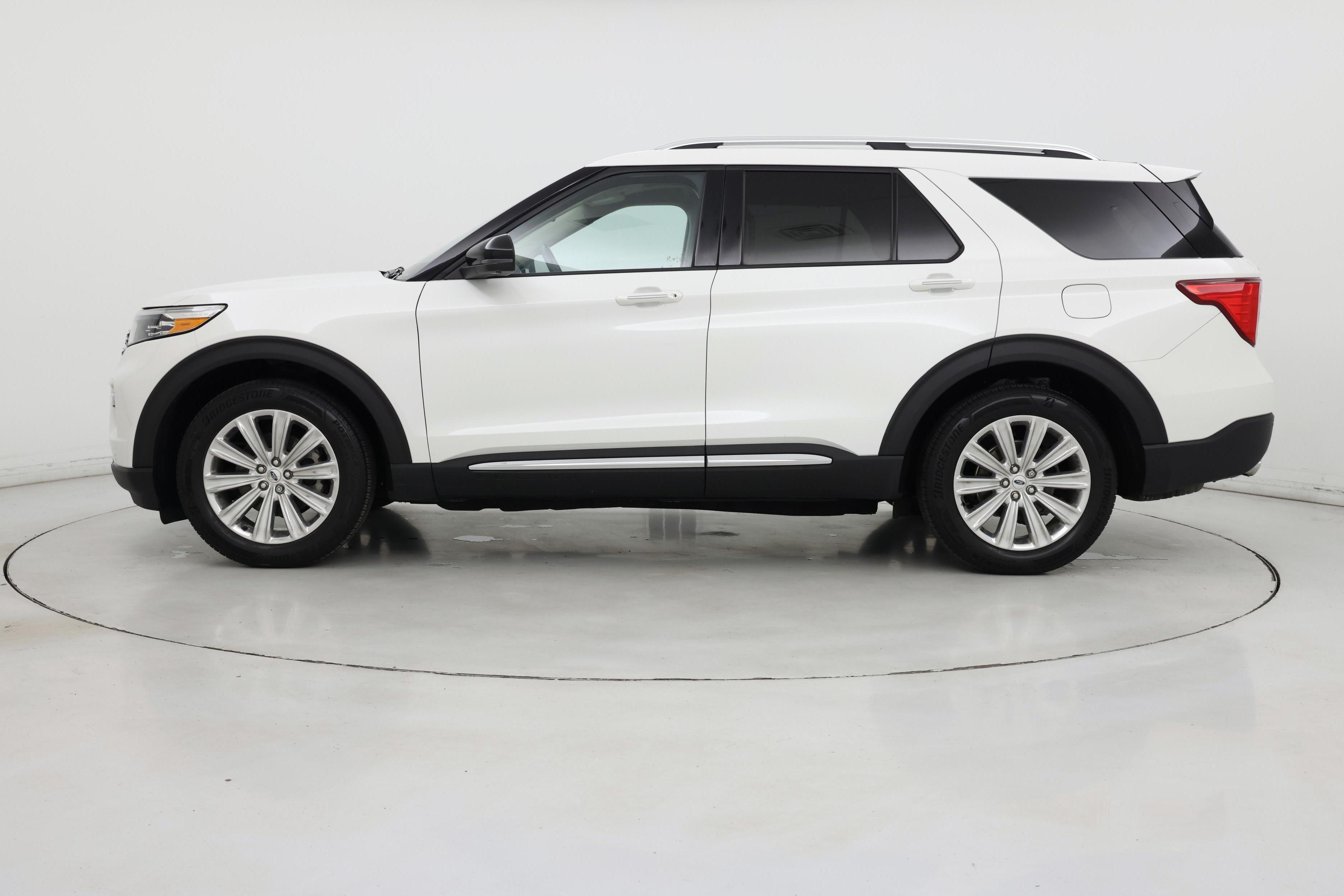 Thumbnail: 2020 Ford Explorer - 3