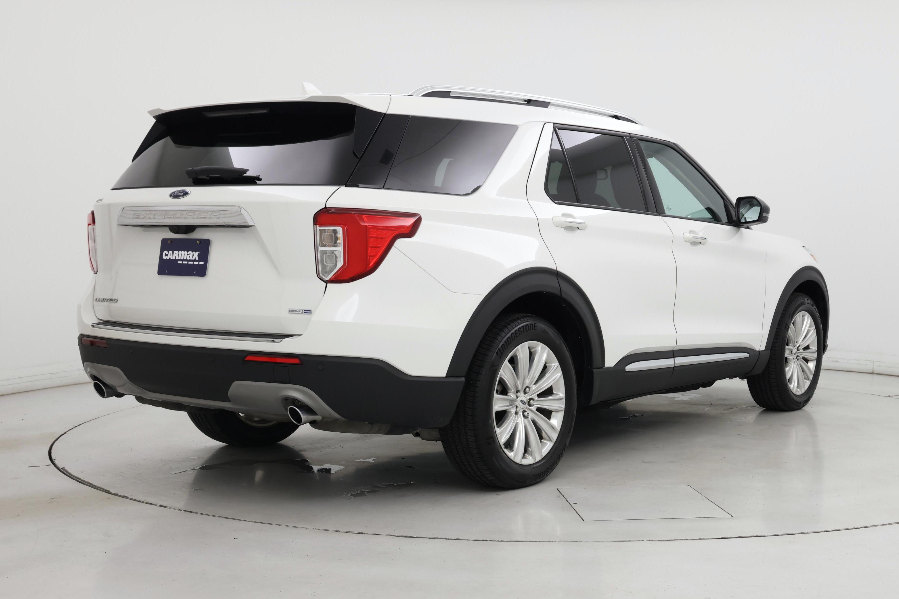 Thumbnail: 2020 Ford Explorer - 8