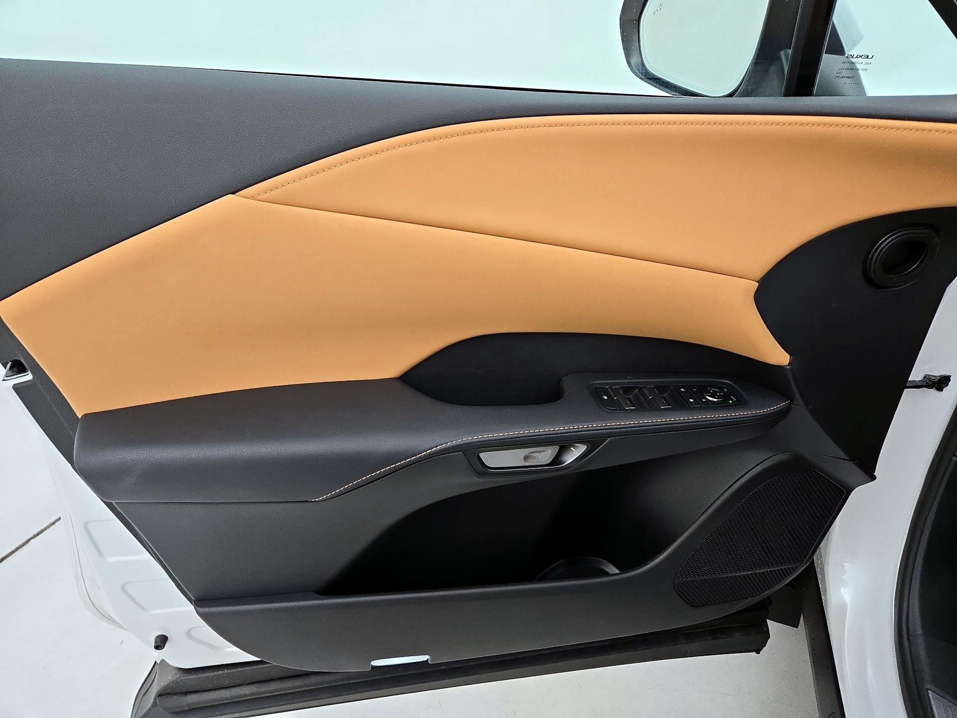 Thumbnail: 2025 Lexus RX - 12