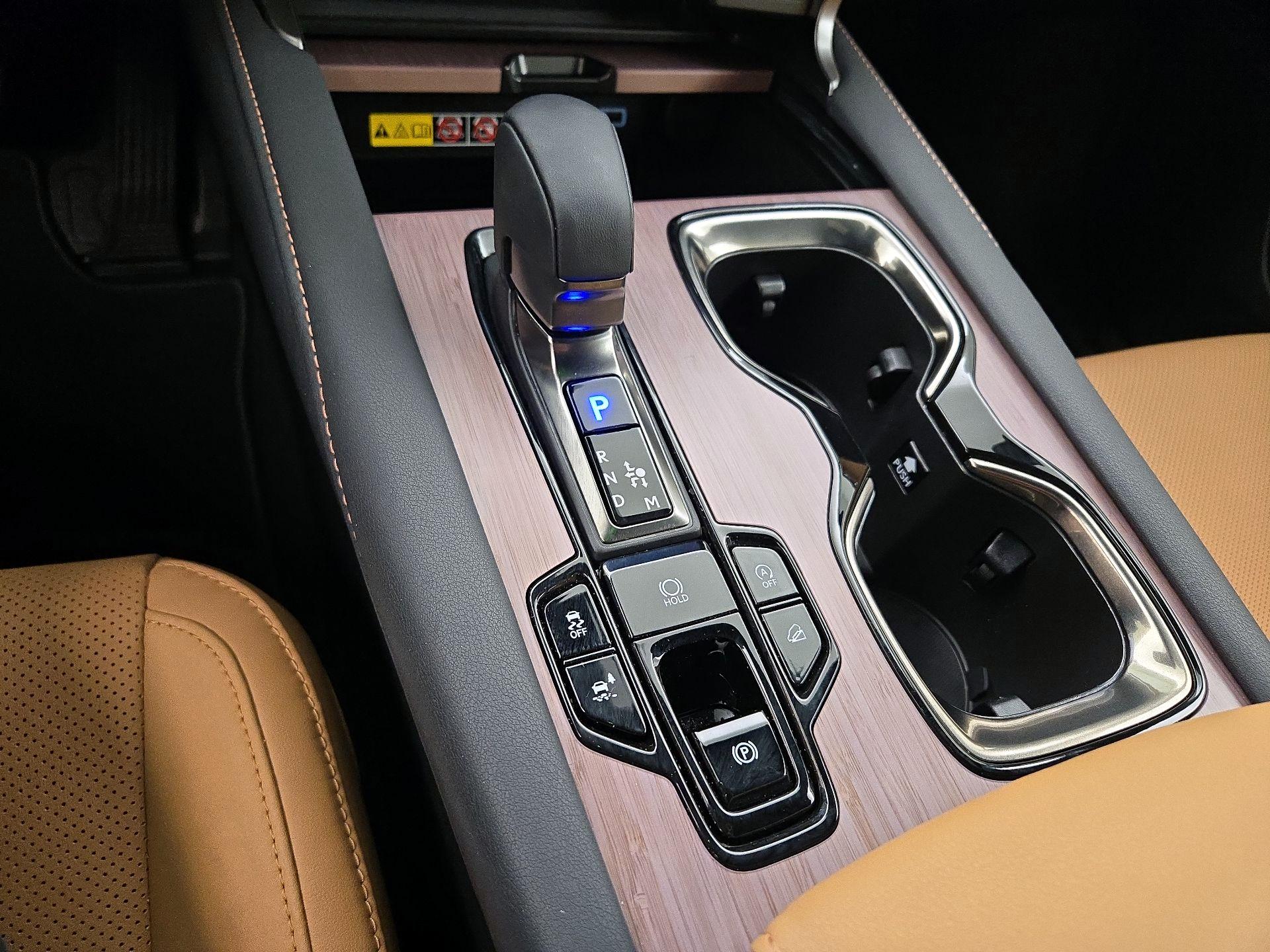 Thumbnail: 2025 Lexus RX - 18