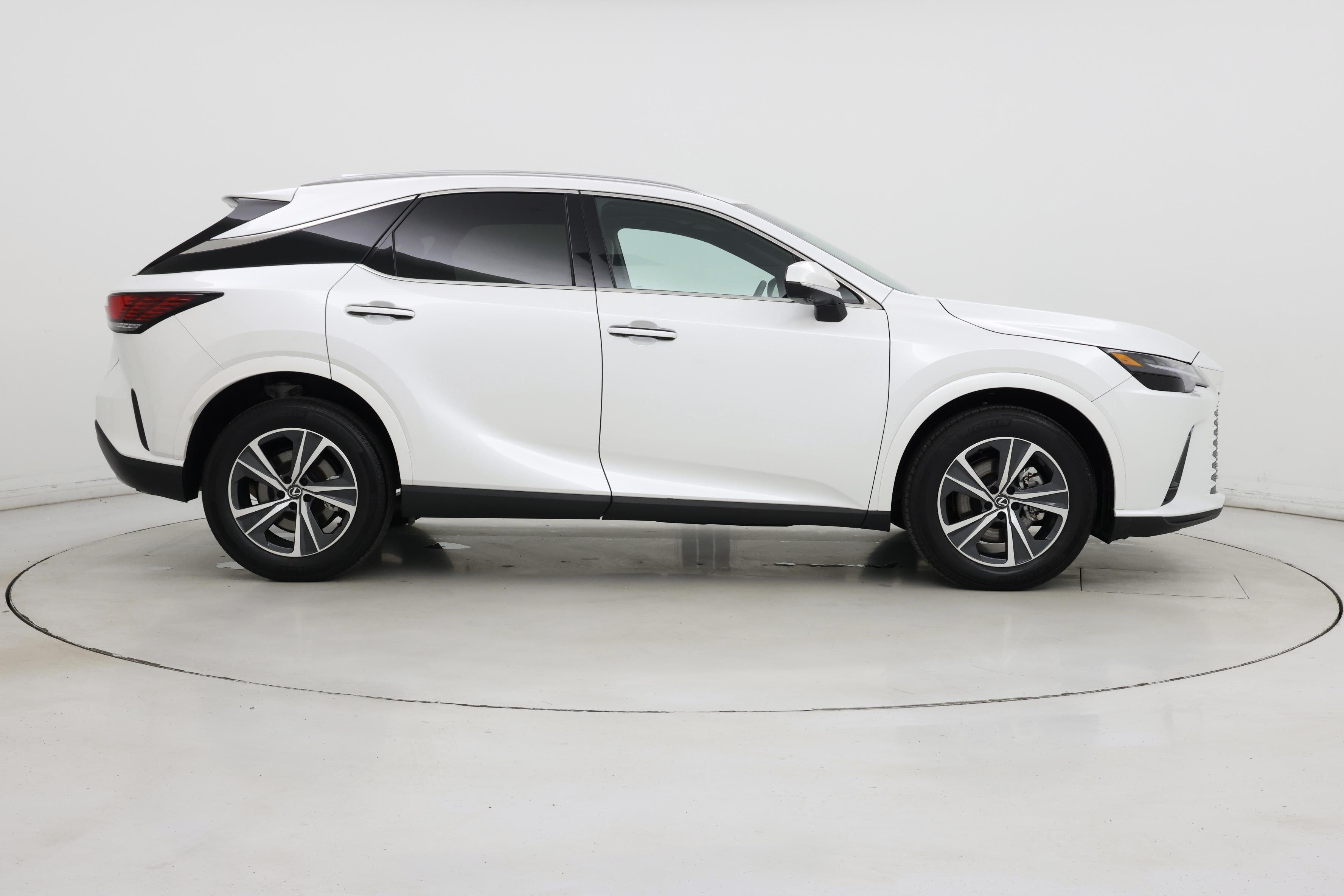 Thumbnail: 2025 Lexus RX - 7