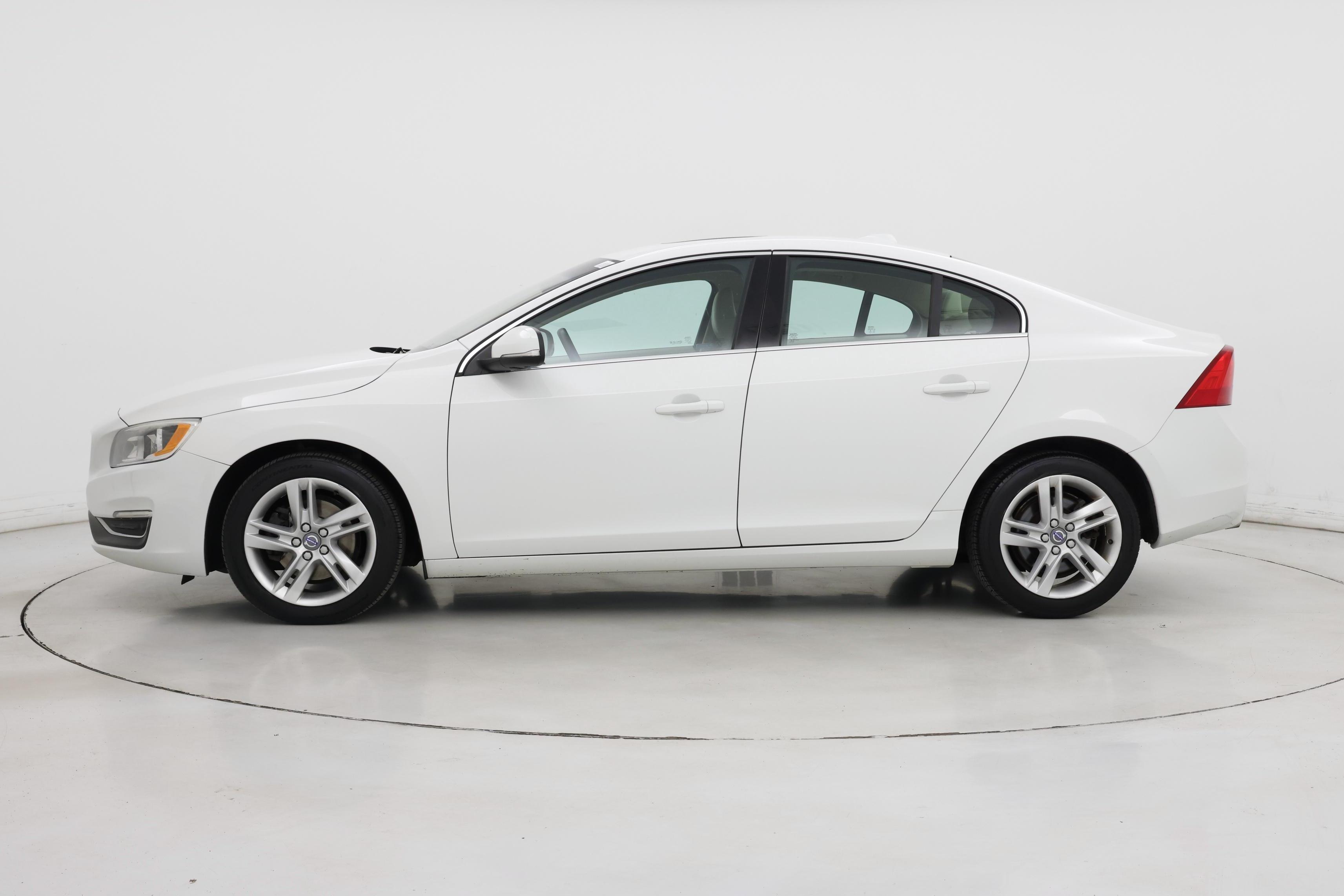 Thumbnail: 2015 Volvo S60 - 3