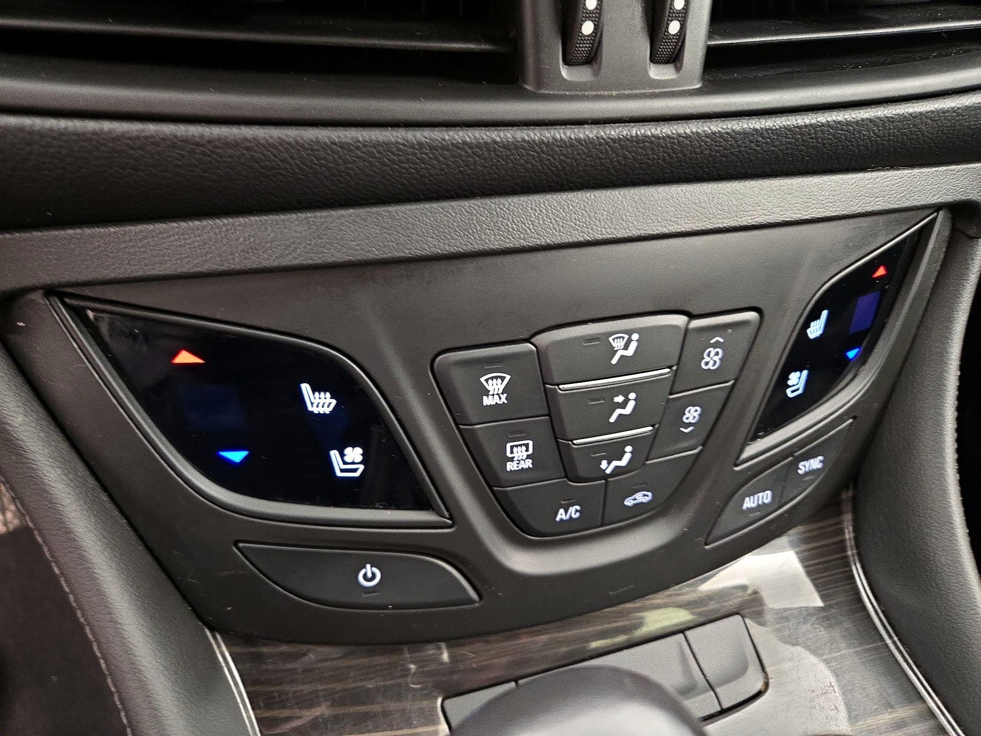 Thumbnail: 2020 Buick Envision - 17